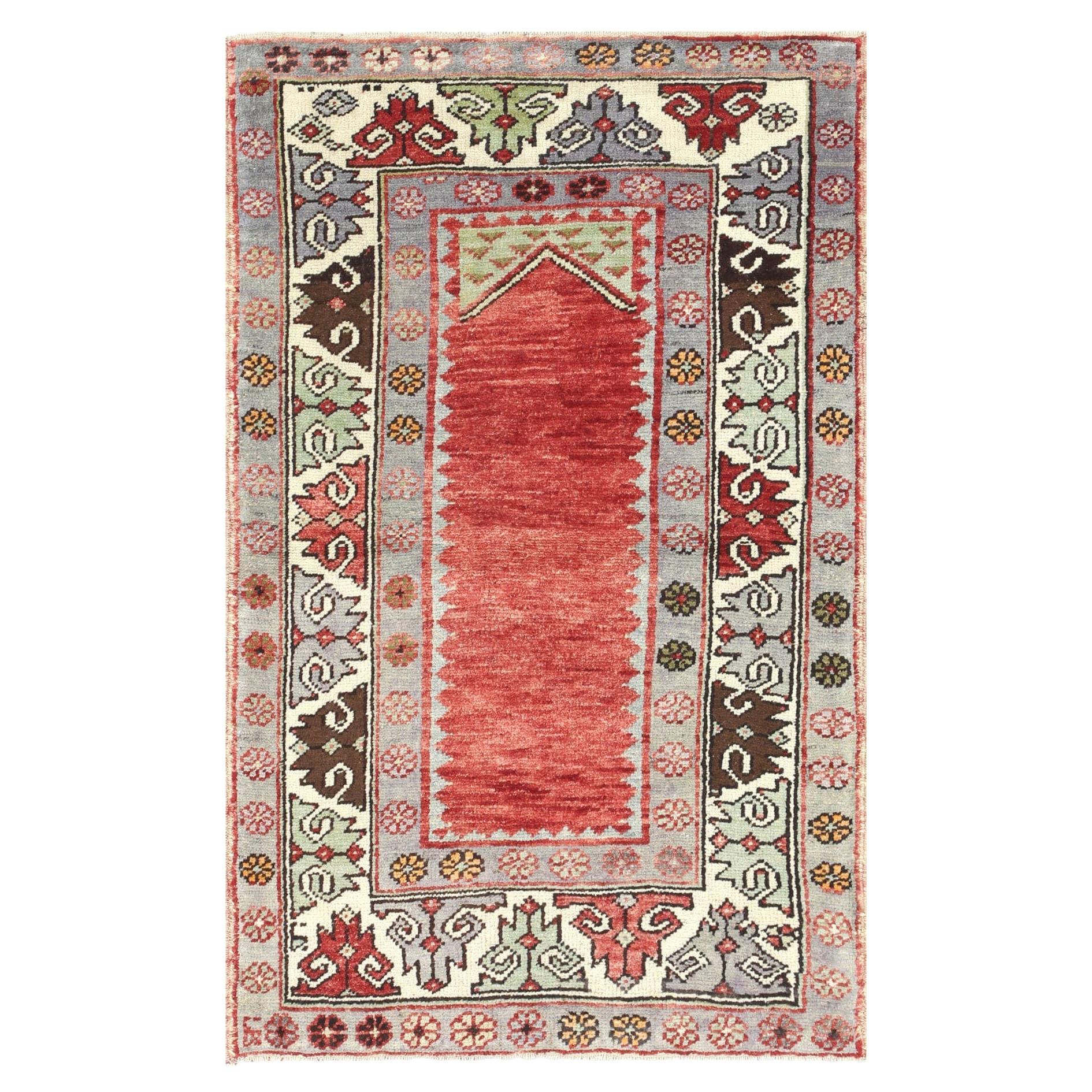 Vintage Turkish Oushak Rug - 2'9" x 4'5"