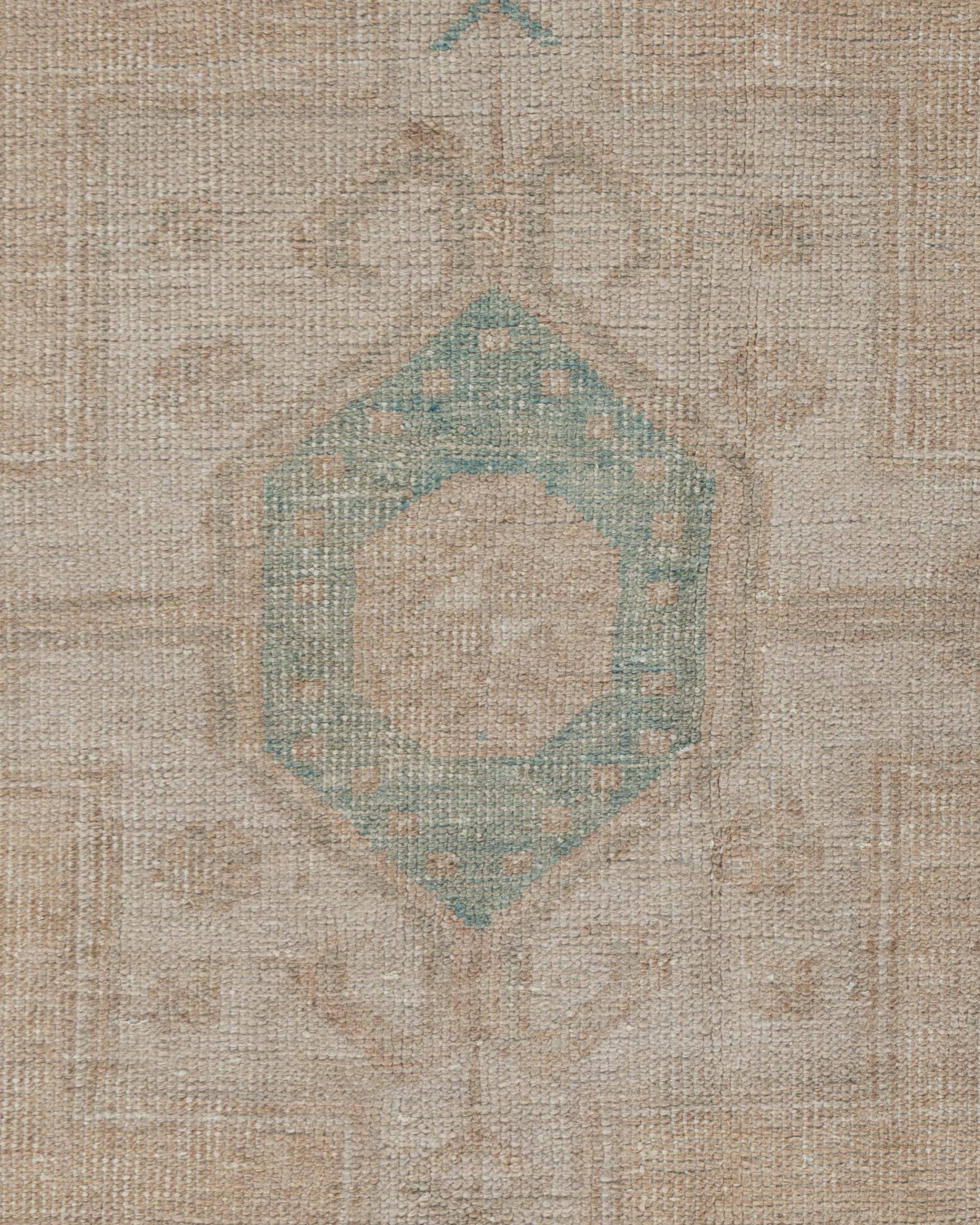 Turc Tapis turc vintage en laine Oushak beige et Brown noué à la main en vente