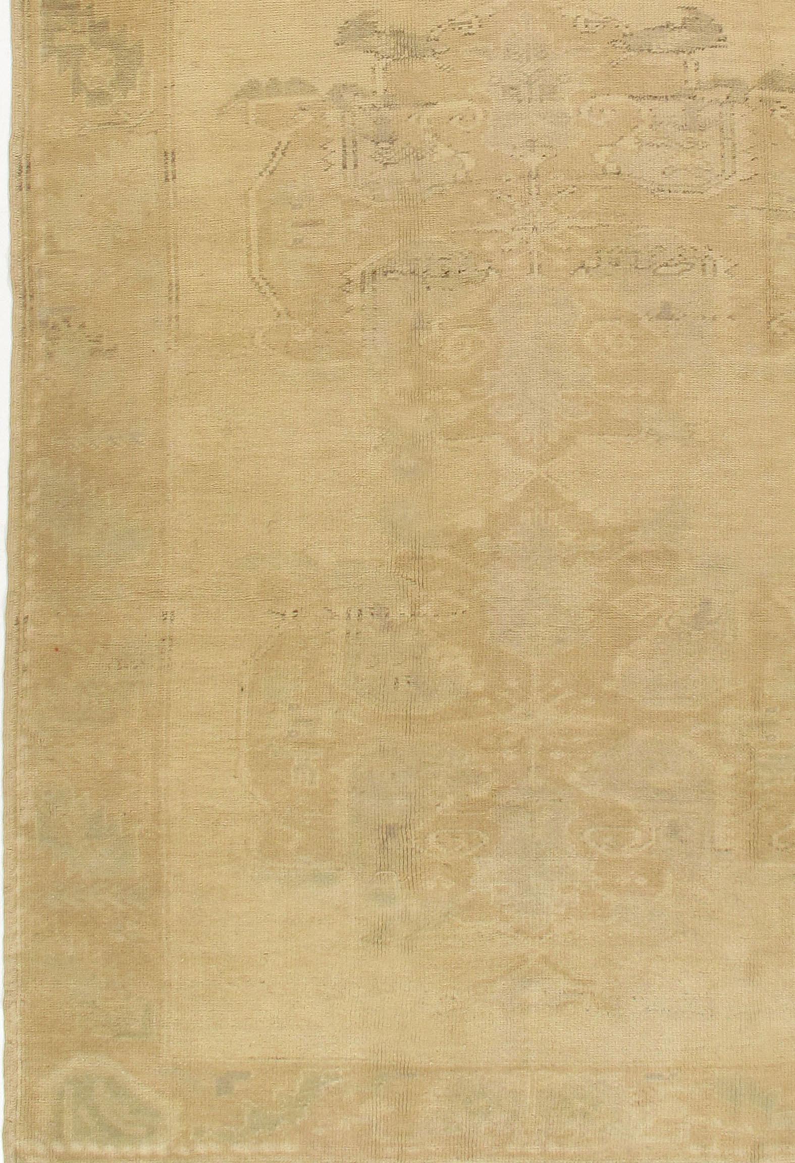 Vintage Turkish Oushak Rug, 5'8 x 11' In Good Condition For Sale In New York, NY
