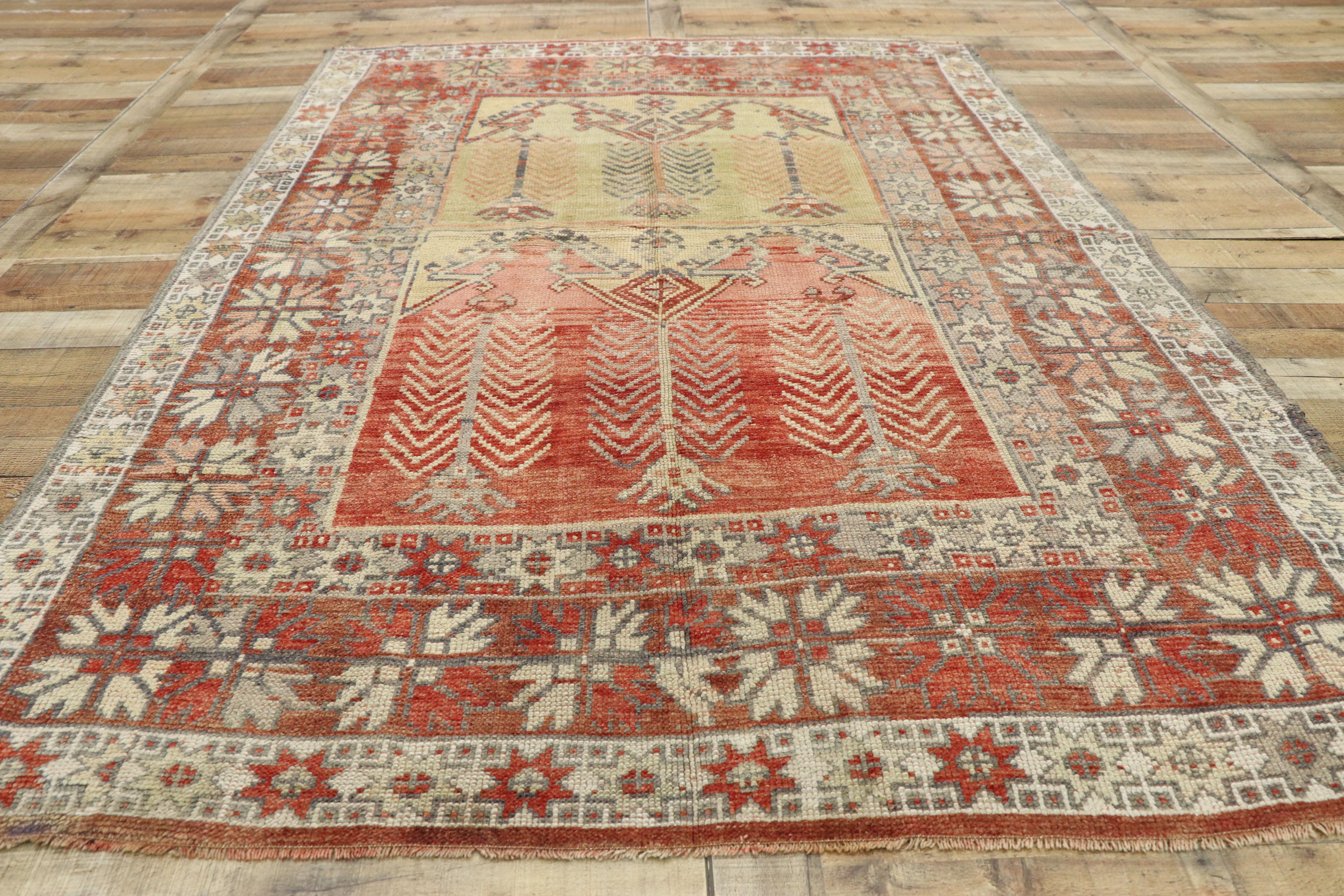 Wool Vintage Turkish Oushak Rug, Anatolian Prayer Rug with Modern Rustic Cabin Style For Sale
