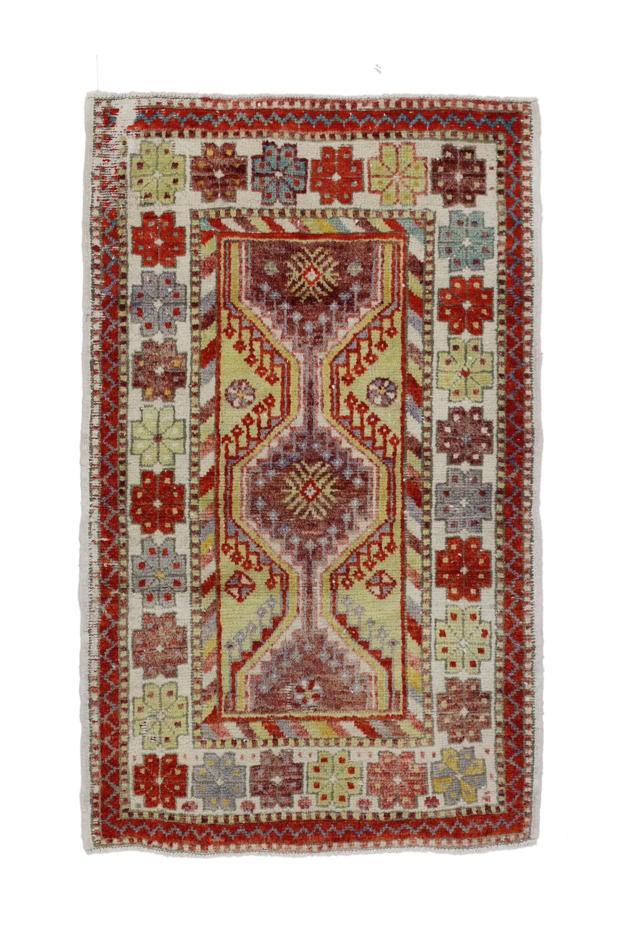 Wool Vintage Turkish Oushak Rug, Anatolian Yuntdag Rug, Foyer or Entry Rug For Sale