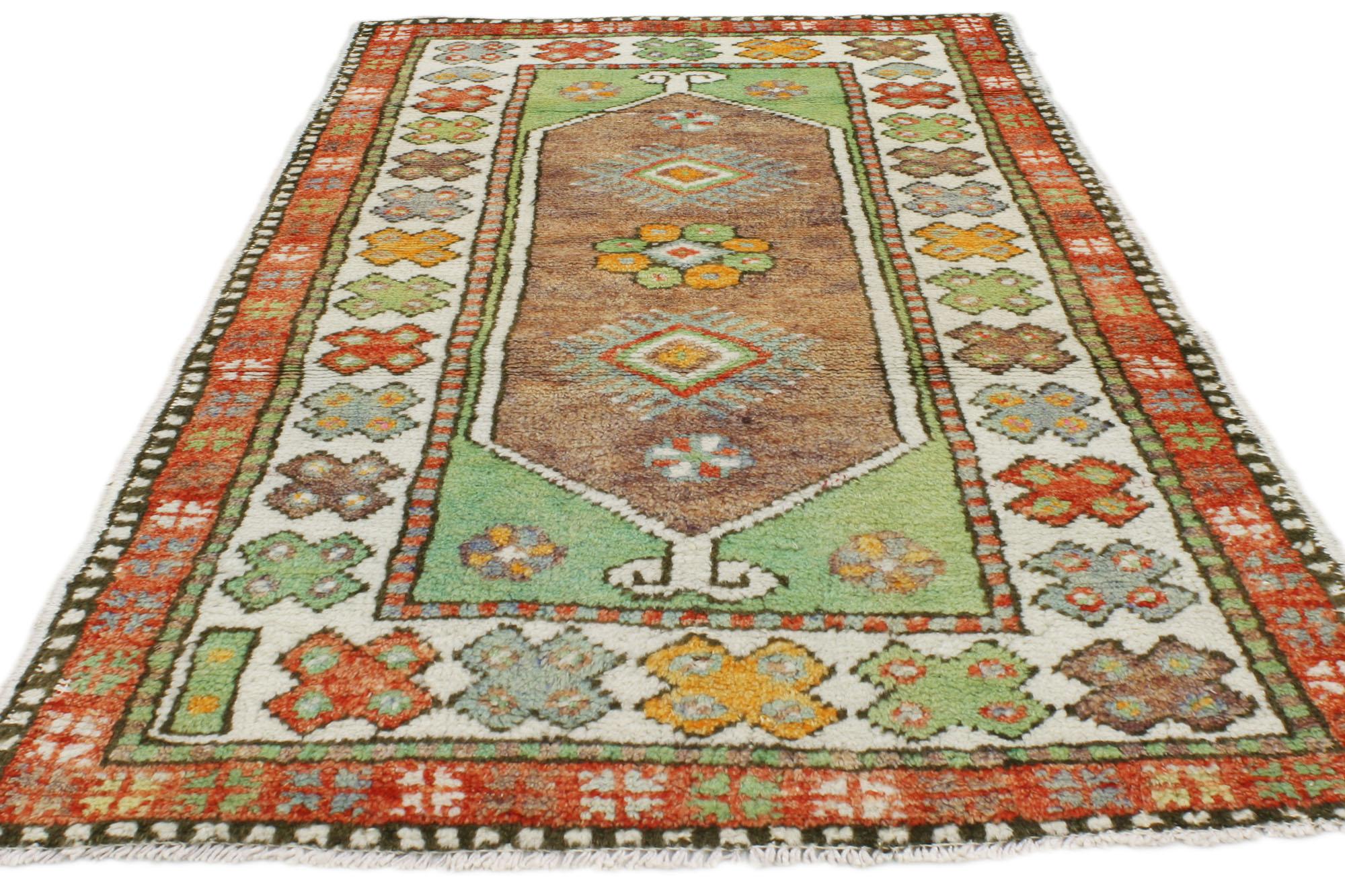 Vintage Turkish Oushak Rug, Colorfully Curated Meets Whimsical Boho In Good Condition For Sale In Dallas, TX