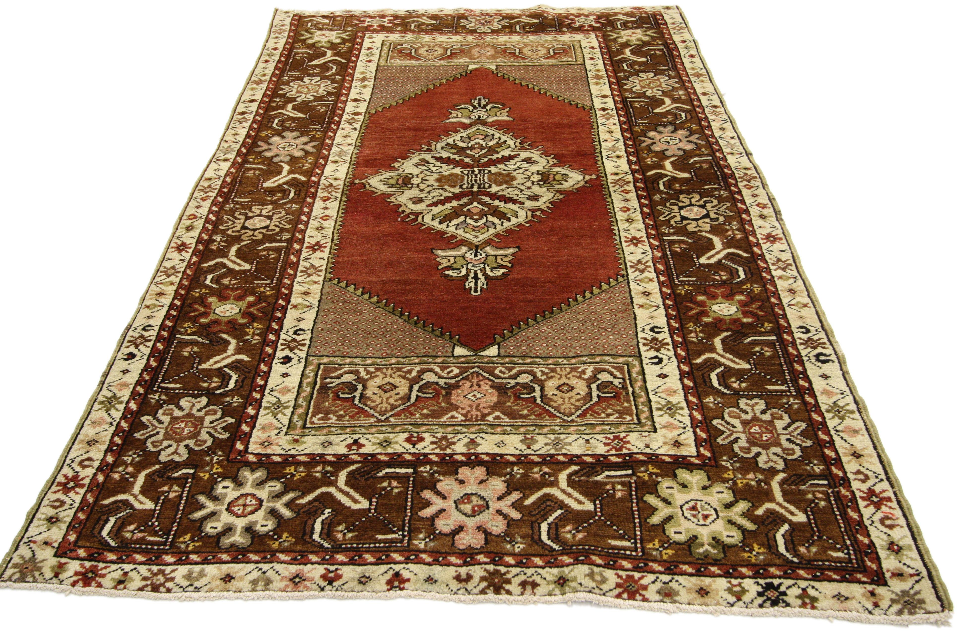 73862 Vintage Turkish Oushak Rug, Entry or Foyer Rug 03'06 x 05'08. This vintage Turkish Oushak rug features a modern traditional style. Immersed in Anatolian history and refined colors, this vintage Turkish Oushak rug combines simplicity with