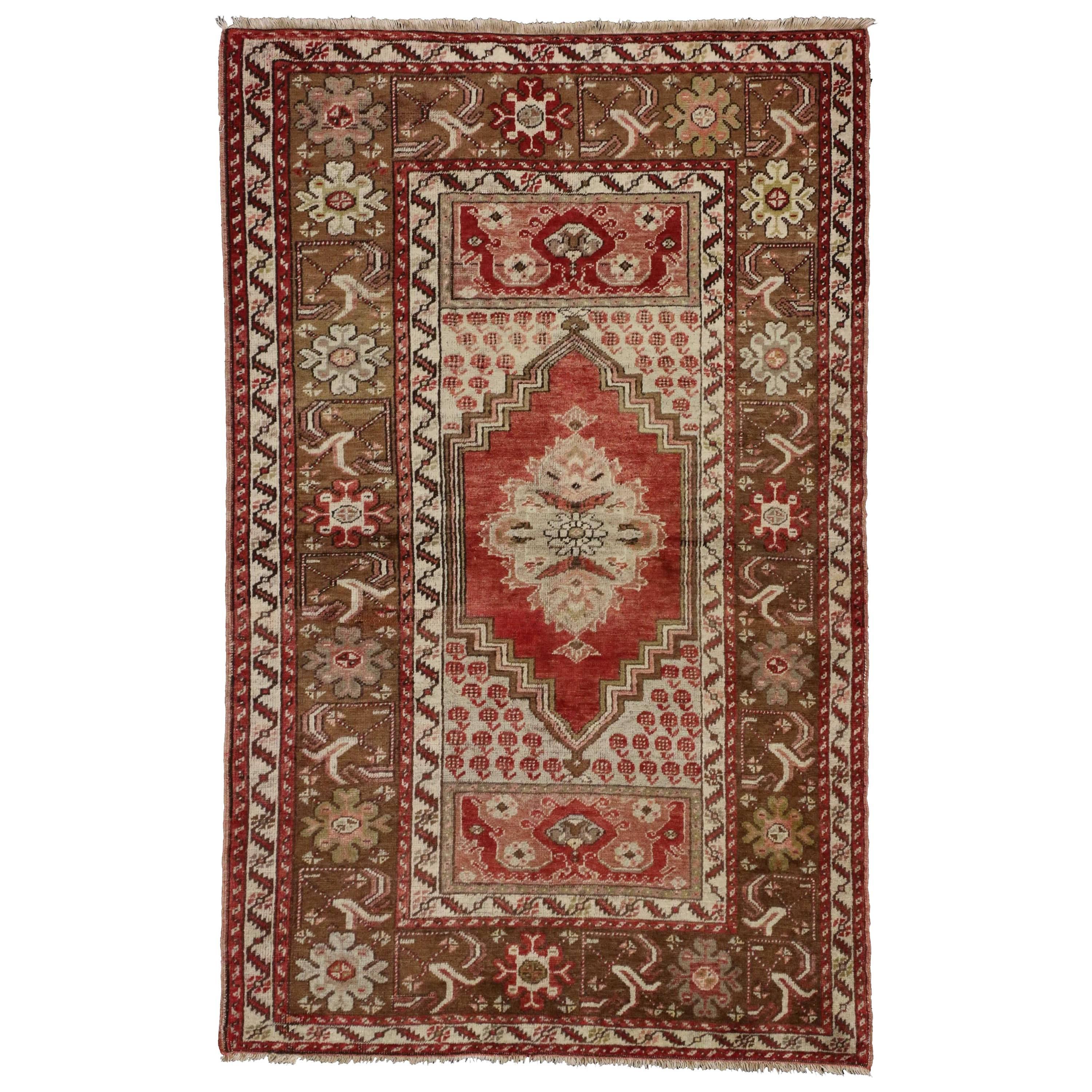 Tapis turc vintage d'Oushak, entrée ou salon