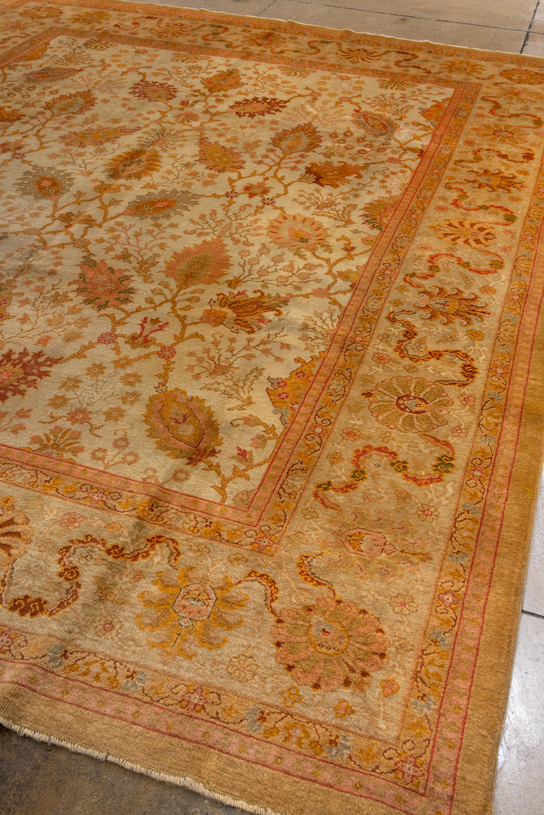 Hand-Knotted Vintage Turkish Oushak Rug, First Quarter 20th Century For Sale