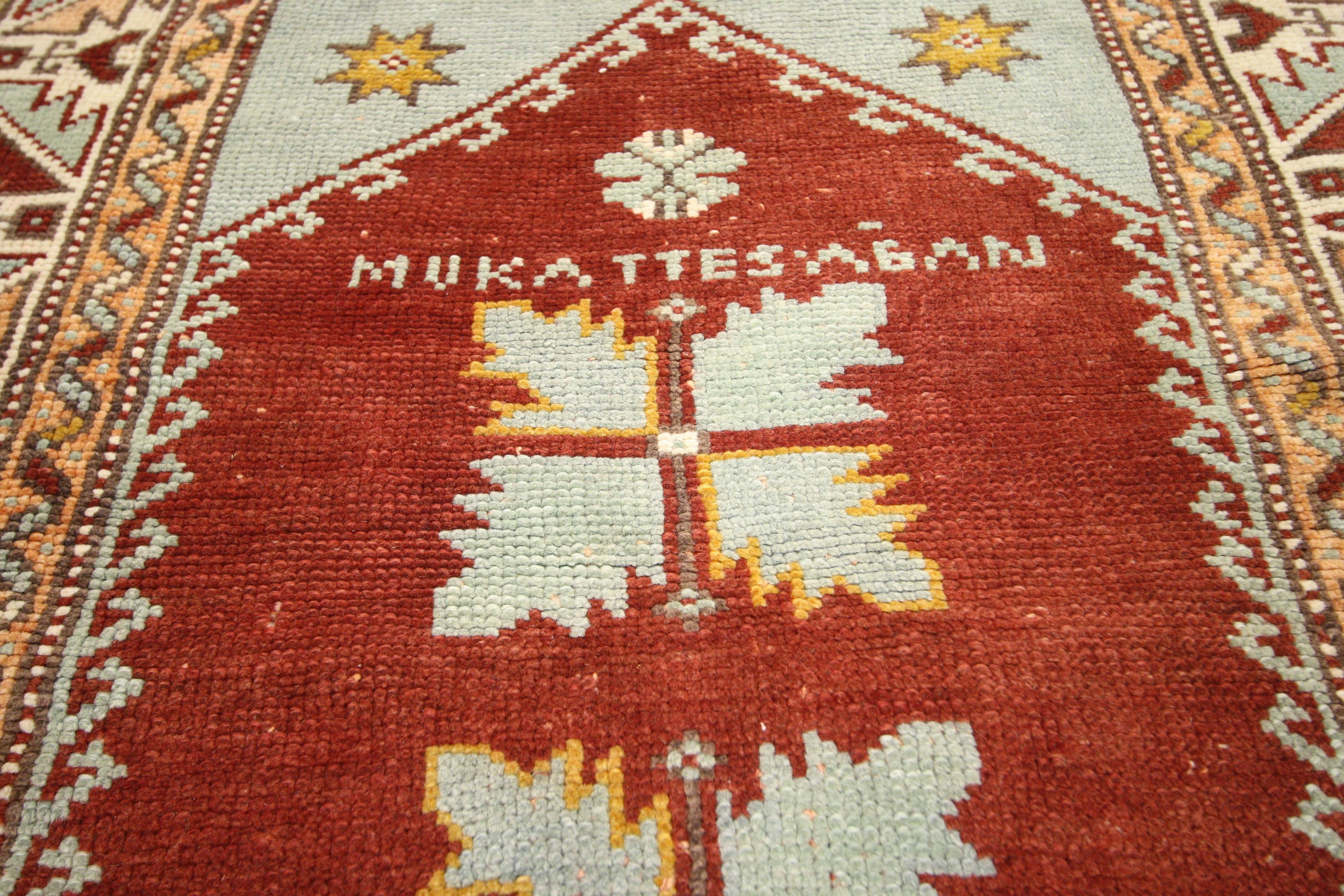 52320 Vintage Turkish Oushak rug for kitchen, bath, foyer or entryway or prayer rug 02'09 x 03'07. This hand-knotted wool vintage Oushak rug could also be used as a Turkish Prayer rug. It features an inner latch-hook mihrab niche dotted with