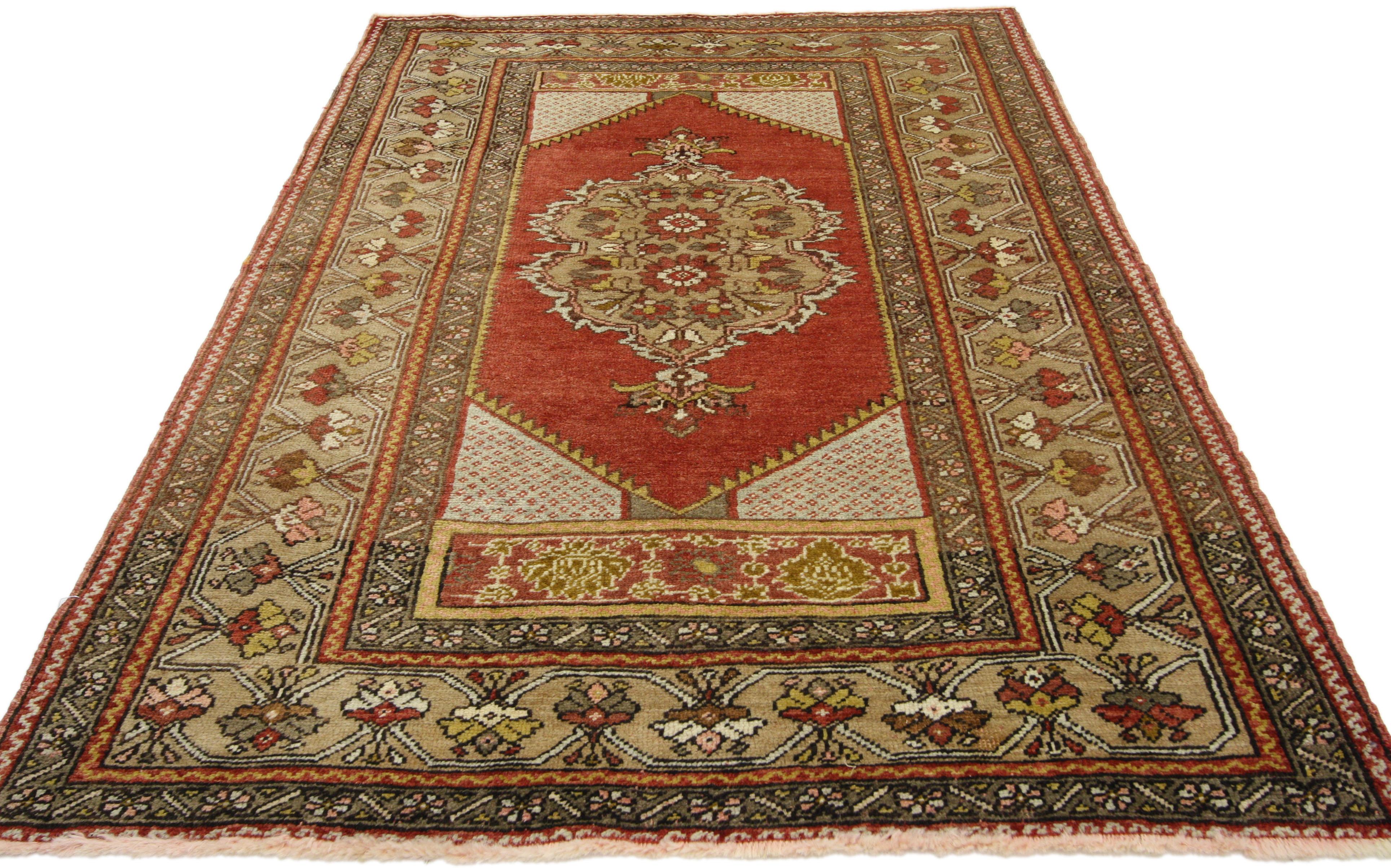 Vintage Turkish Oushak Rug for Kitchen, Bathroom, Foyer or Entry Rug In Good Condition For Sale In Dallas, TX