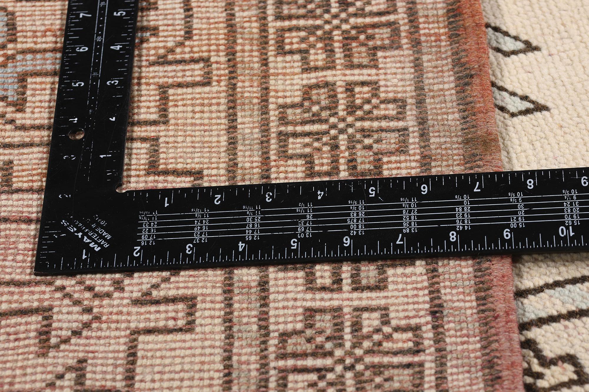 Alfombra turca Oushak de los años 80 con estilo tribal moderno siglo XX en venta