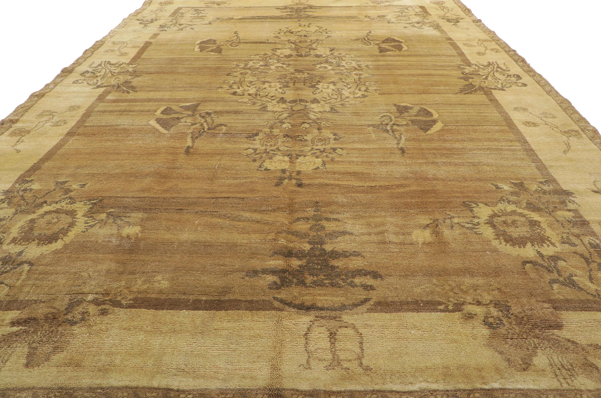 51450 Türkischer Oushak-Teppich Vintage, 06'06 x 11'06. 
Dieser handgeknüpfte türkische Oushak-Teppich aus Wolle im Vintage-Stil besticht durch seinen zeitlosen Stil, seine unglaublichen Details und seine Struktur. Das auffällige florale Muster und