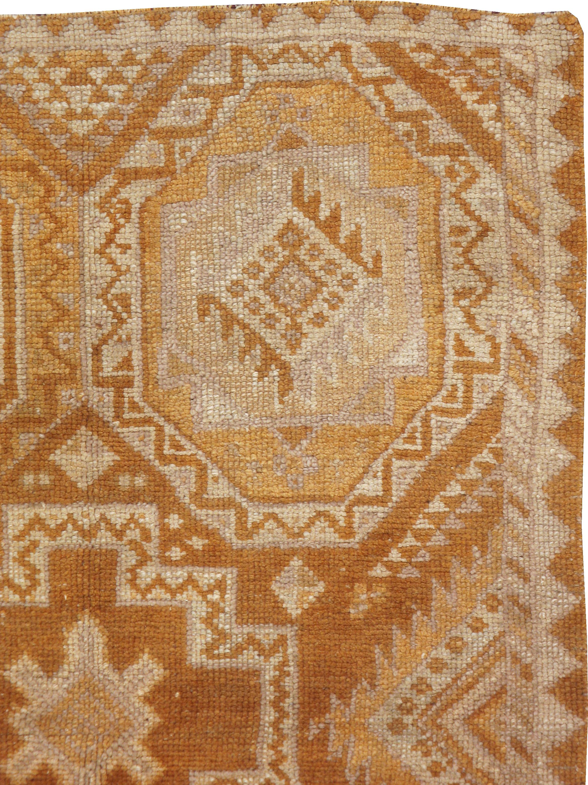 Rustic Vintage Turkish Oushak Rug For Sale