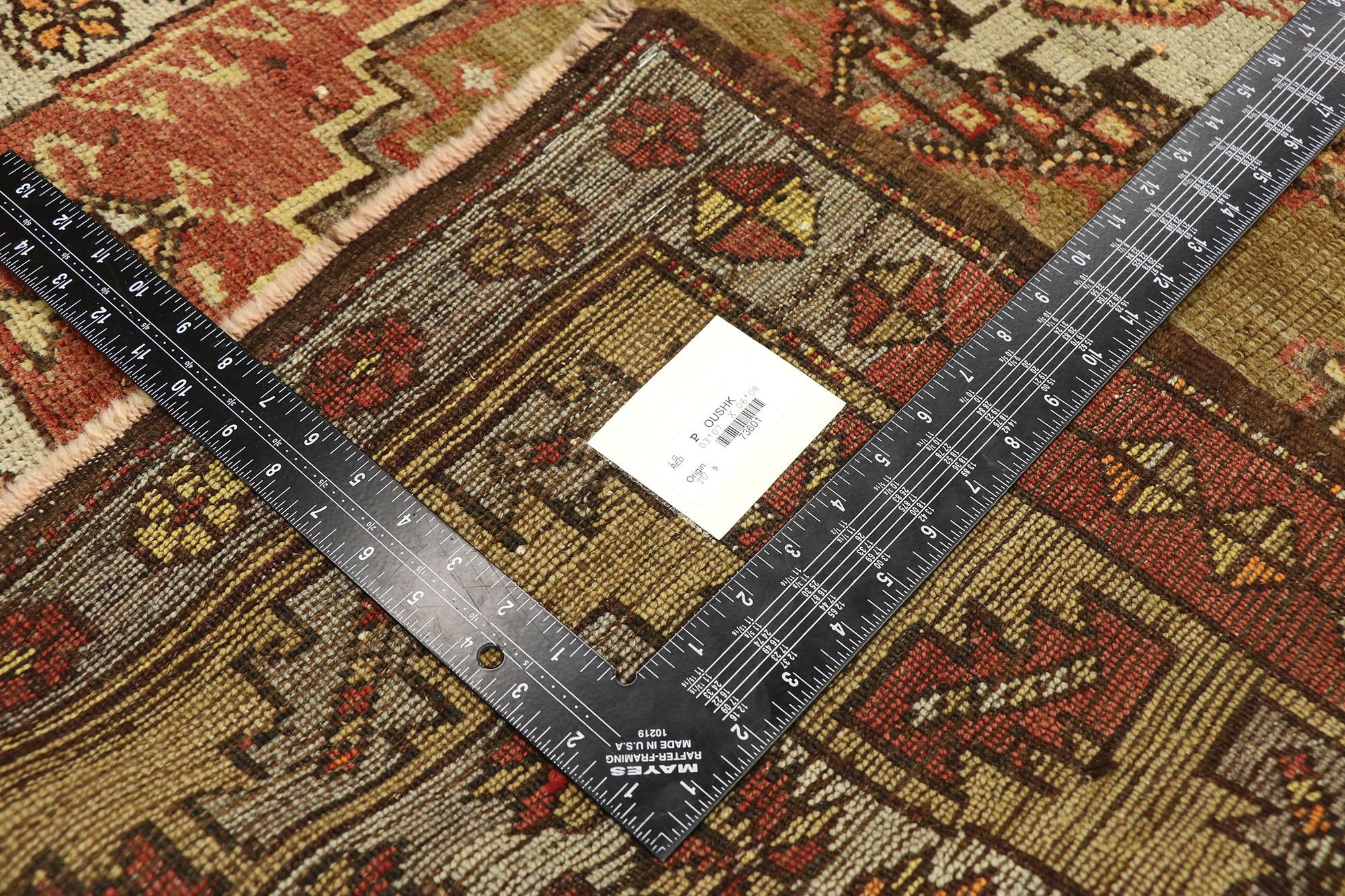 Alter türkischer Oushak-Teppich im Zustand „Gut“ im Angebot in Dallas, TX