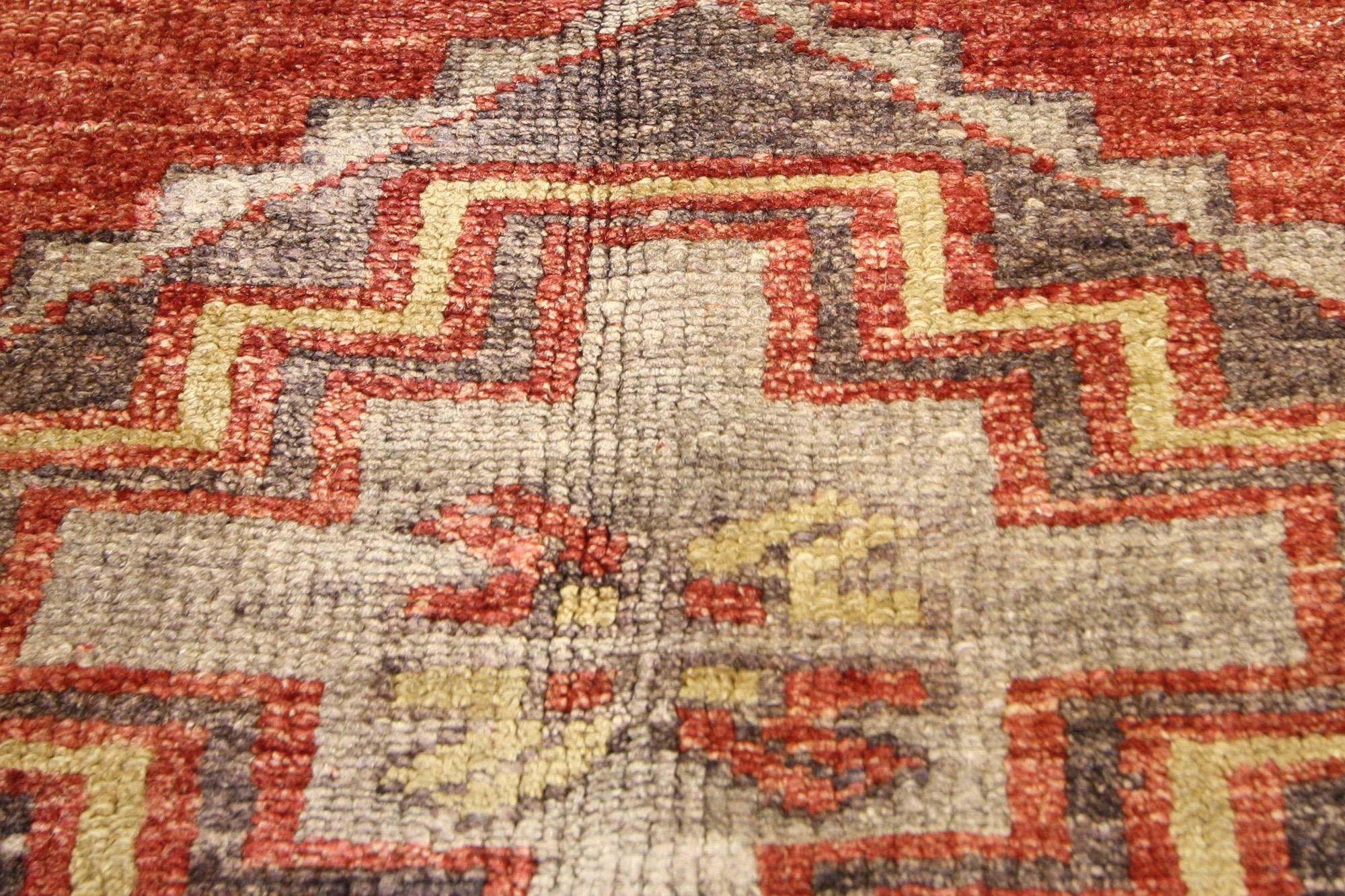 Wool Vintage Turkish Oushak Rug For Sale