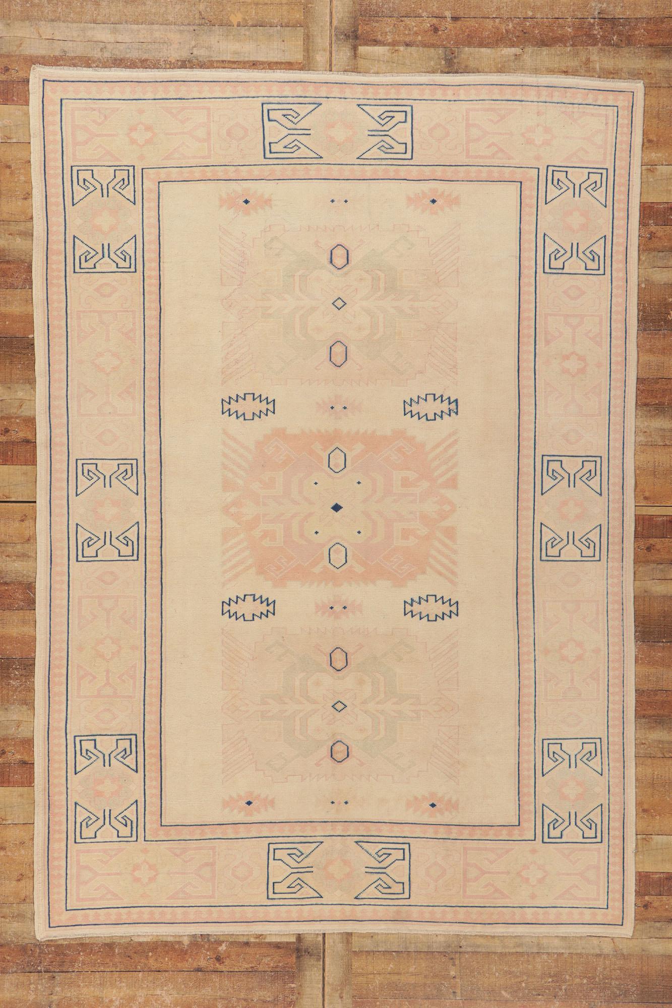 Vintage Turkish Oushak Rug Soft Earth-Tone Colors For Sale 2