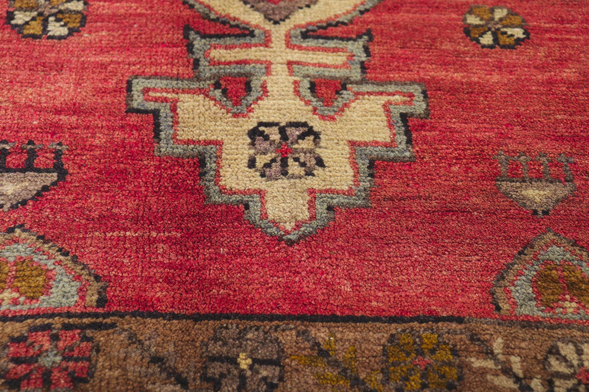 Alter türkischer Oushak-Teppich im Angebot 1