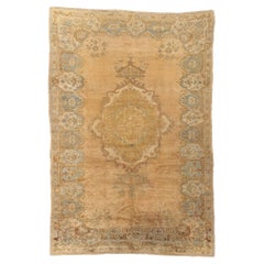 Tapis turc Oushak des années 1960 avec style traditionnel