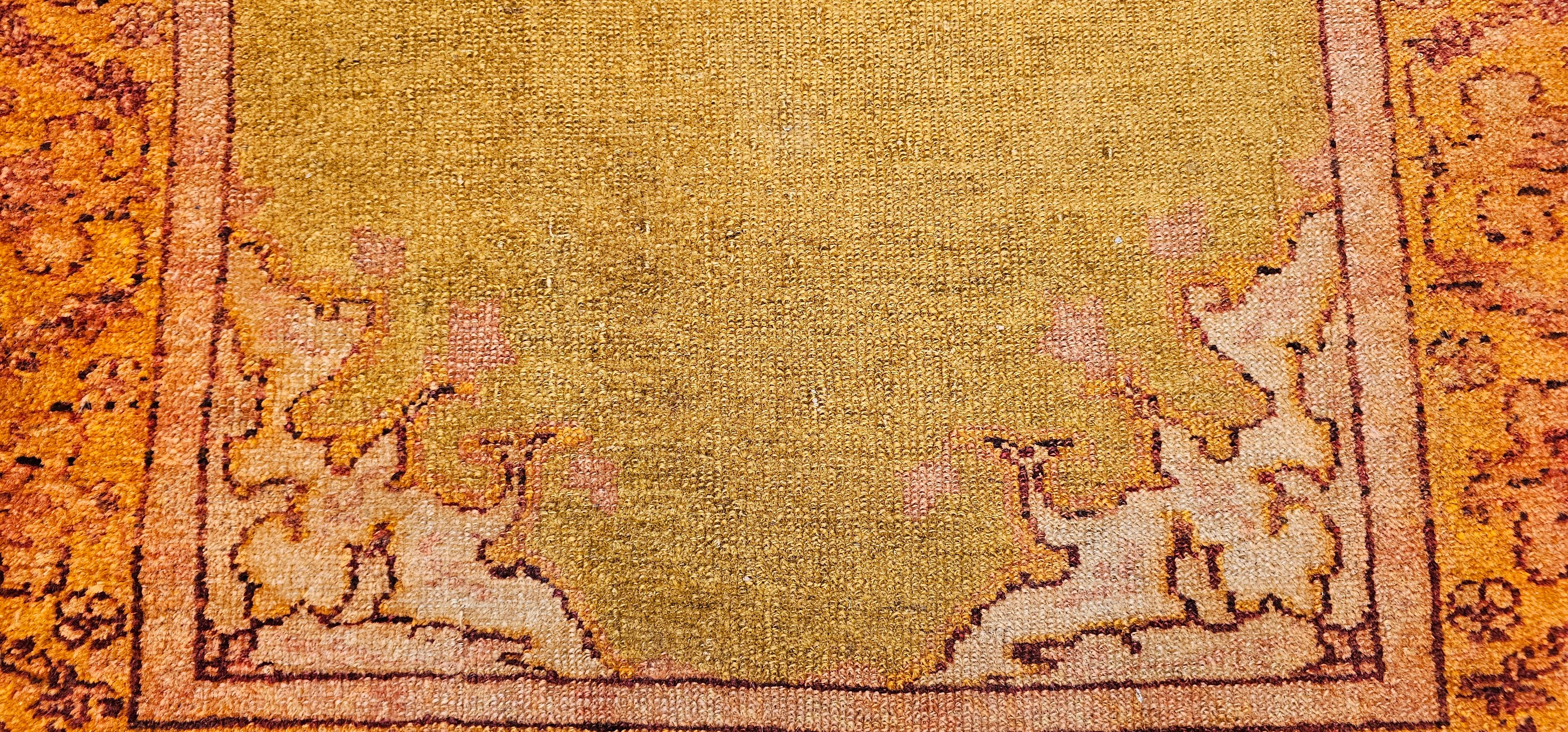 Lana Tappeto turco vintage Oushak in Greene & Greene in vendita