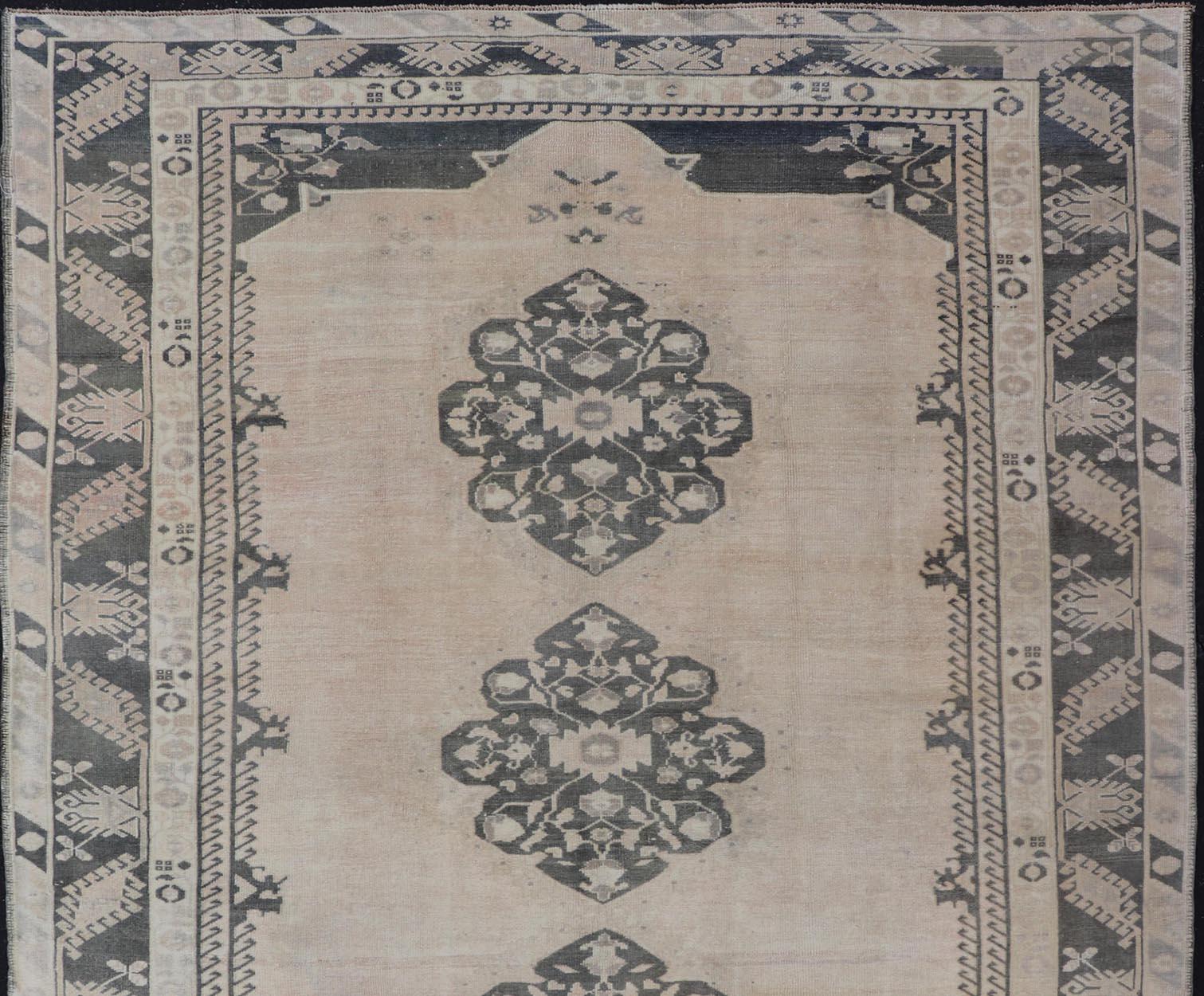 Vintage Turkish Oushak Rug in Pastel and Dark Green Floral Patterns 7'5 x 9'9 For Sale 4