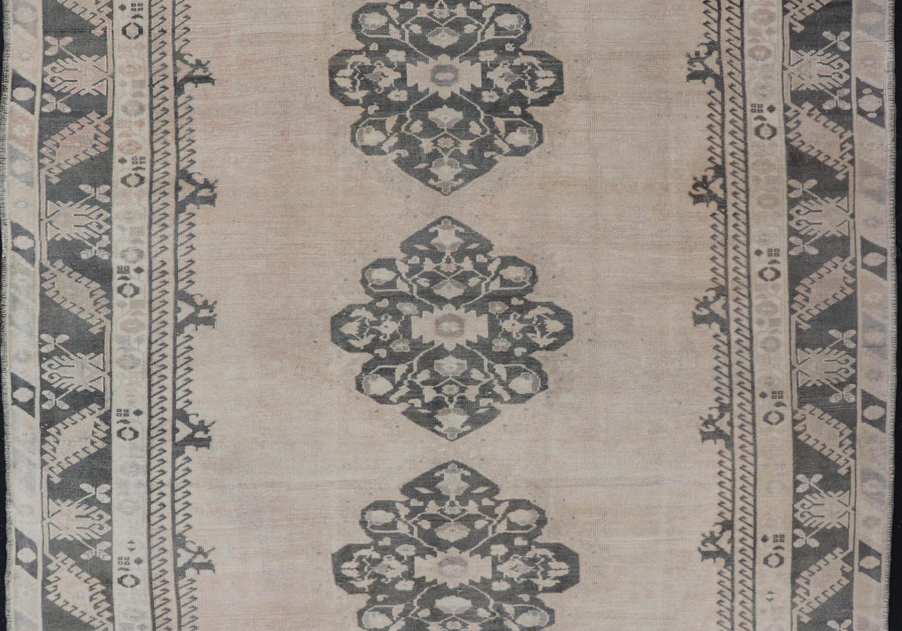 Vintage Turkish Oushak Rug in Pastel and Dark Green Floral Patterns 7'5 x 9'9 For Sale 5