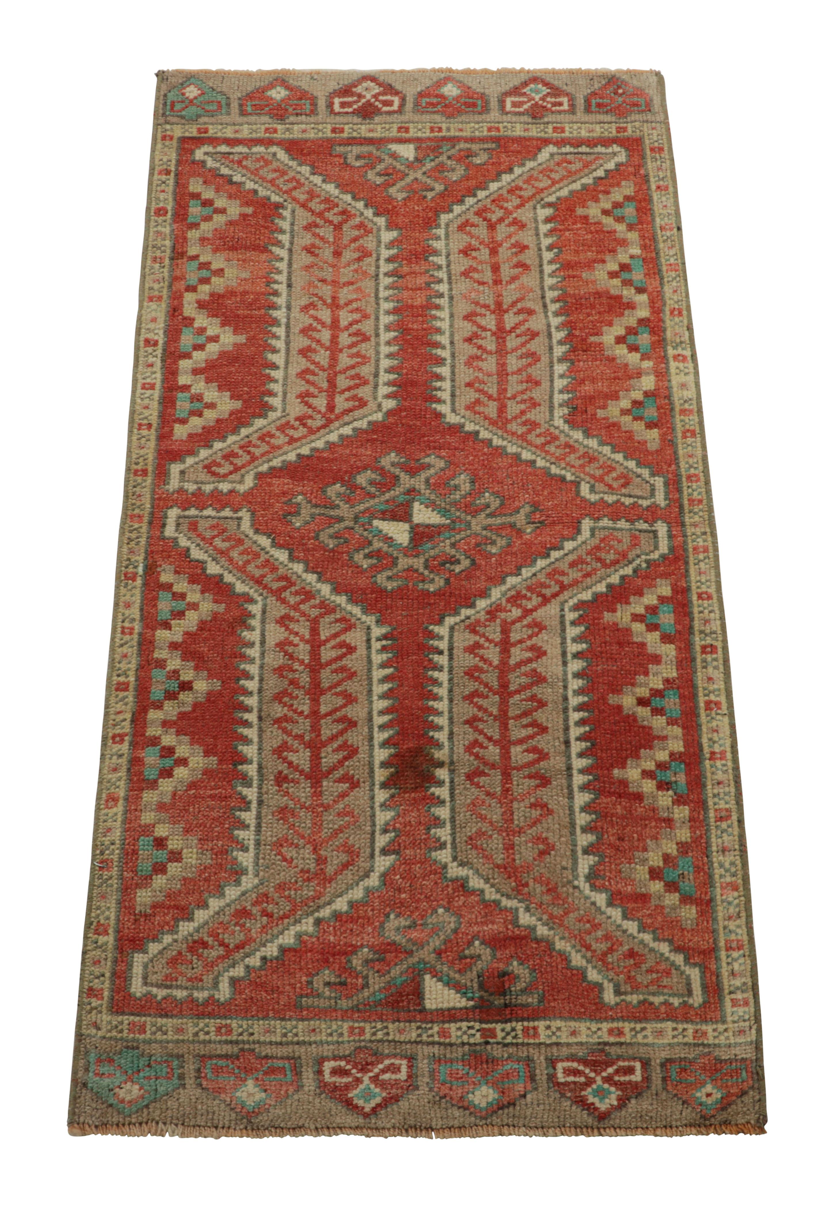 Made with hand-knotted wool and originating from Turkey circa 1950-1960, this 2x3 vintage gift-sized rug is a very special piece from an exceptional mid-century curation of Oushak rugs new to Rug & Kilim’s collection.  

On The Design:

Admirers of
