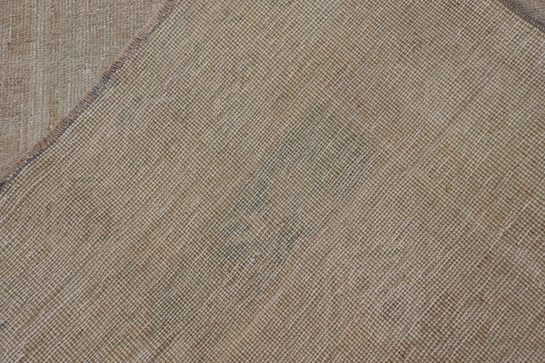 Vintage türkischen Oushak Teppich in weichen Pastelltönen und geometrische Muster 3'5 x 6'8 im Angebot 3