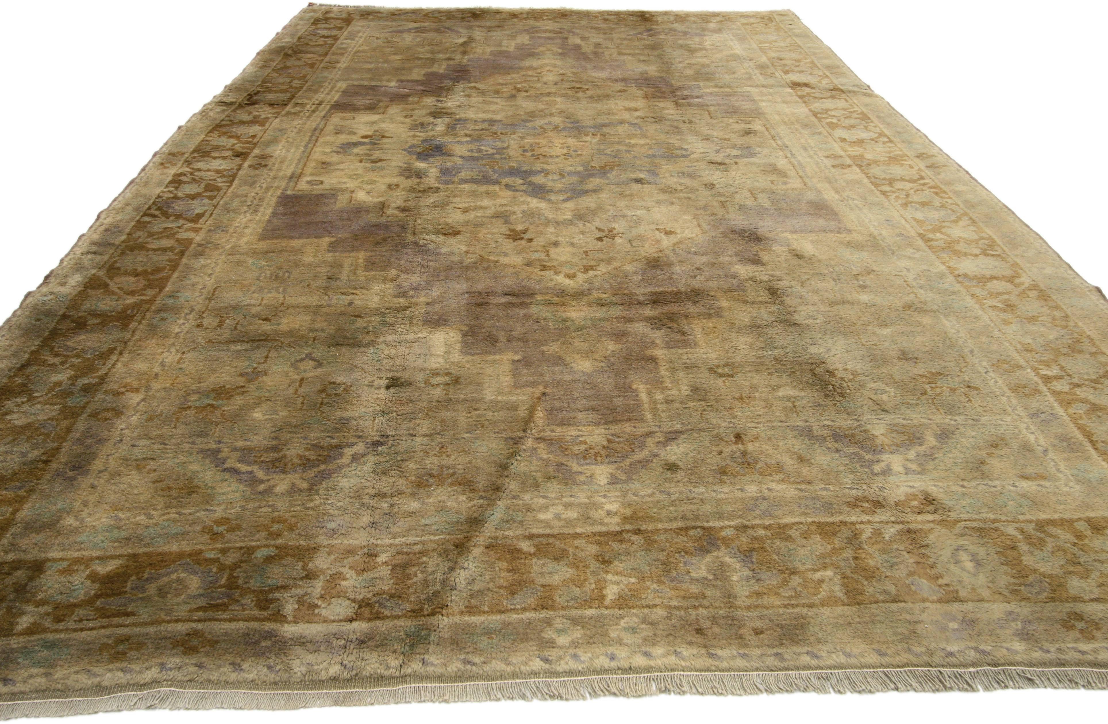 Hand-Knotted Vintage Turkish Oushak Rug in Traditional Style, Turkish Oushak Gallery Rug For Sale