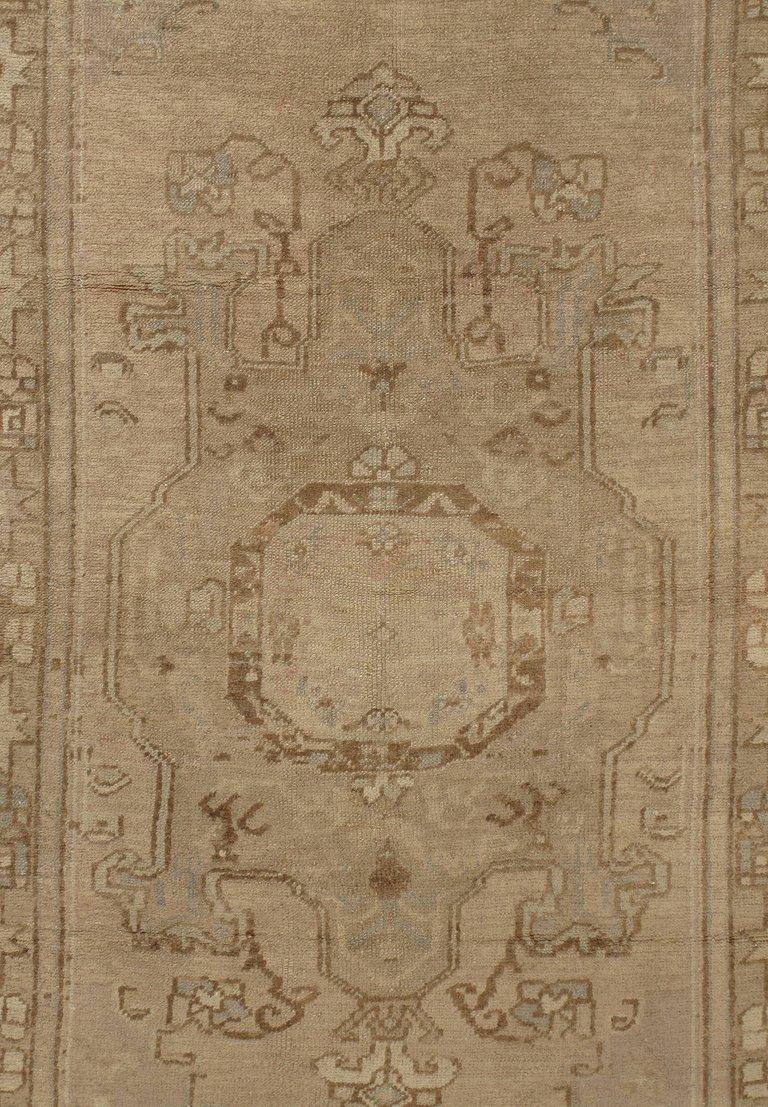 Noué à la main Tapis turc Oushak vintage, 3'10 x 7'8 en vente