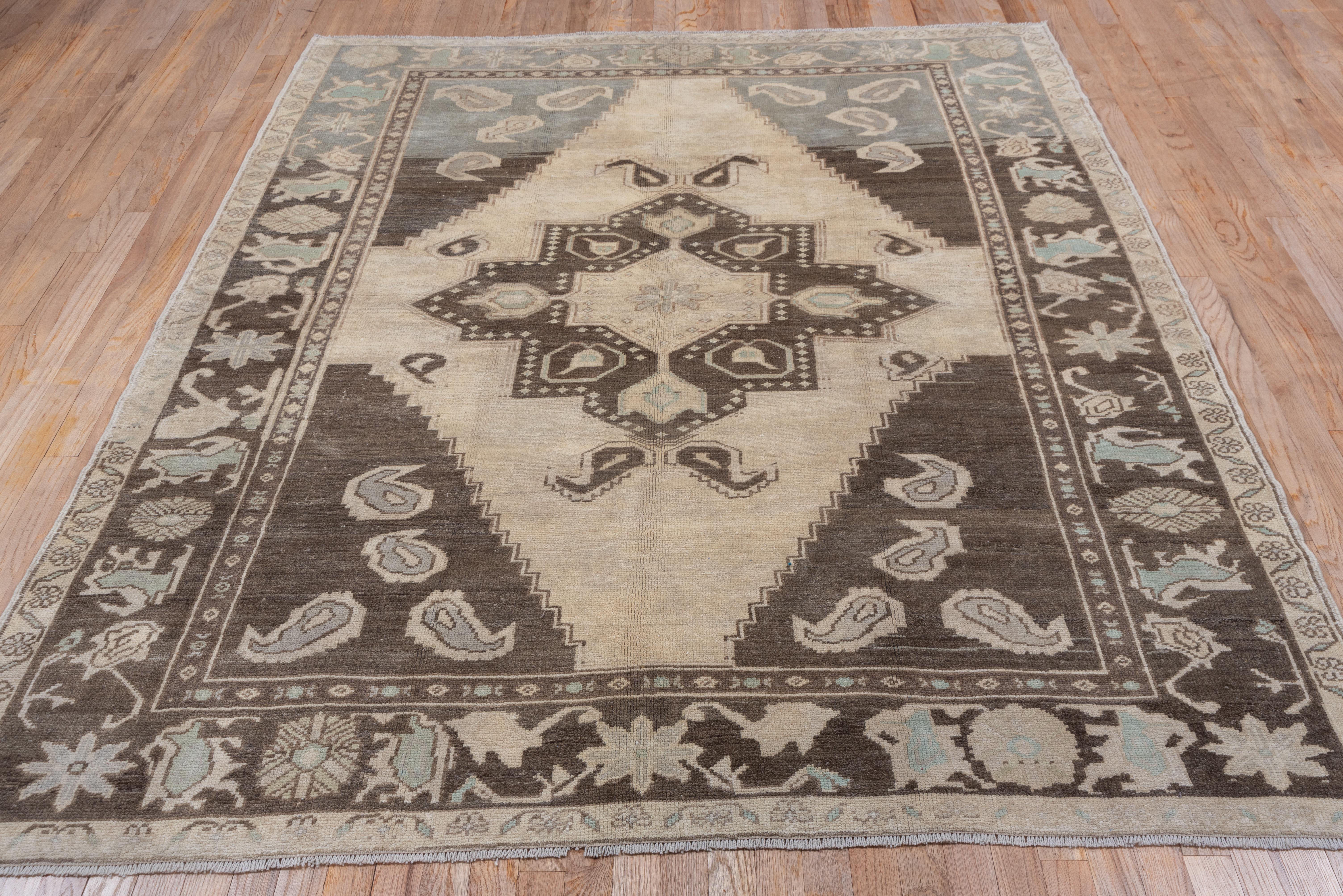 Vintage Turkish Oushak Rug, Straw and Brown Field For Sale 2