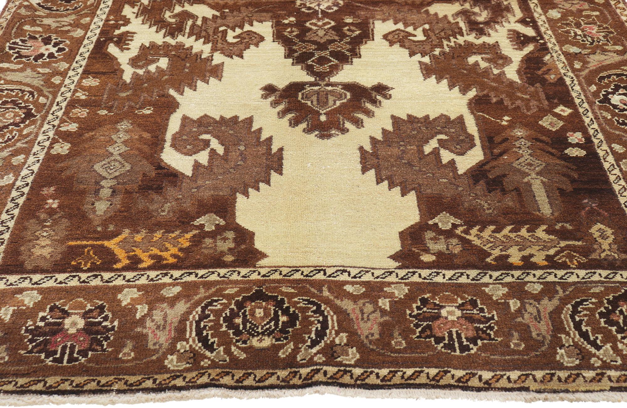 Vintage Turkish Oushak Rug, Timeless Elegance Meets Mid-Century Modern Style In Good Condition For Sale In Dallas, TX