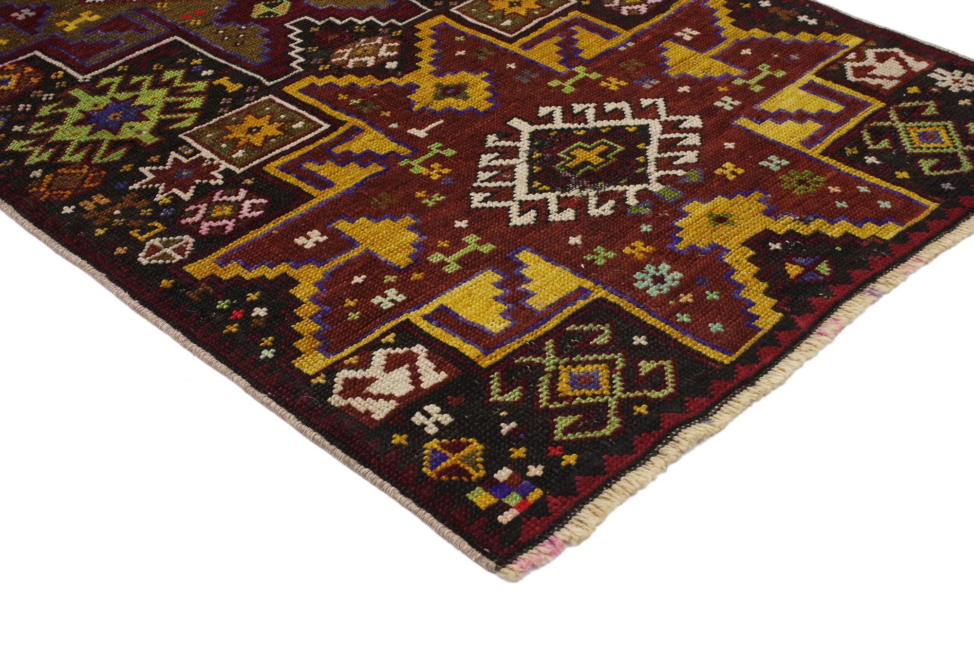 51764, Vintage Turkish Oushak rug with Bohemian Tribal Style 02'06 x 03'11. This hand-knotted wool vintage Turkish Oushak rug features a modern traditional style. Immersed in Anatolian history and refined colors, this vintage Oushak rug combines