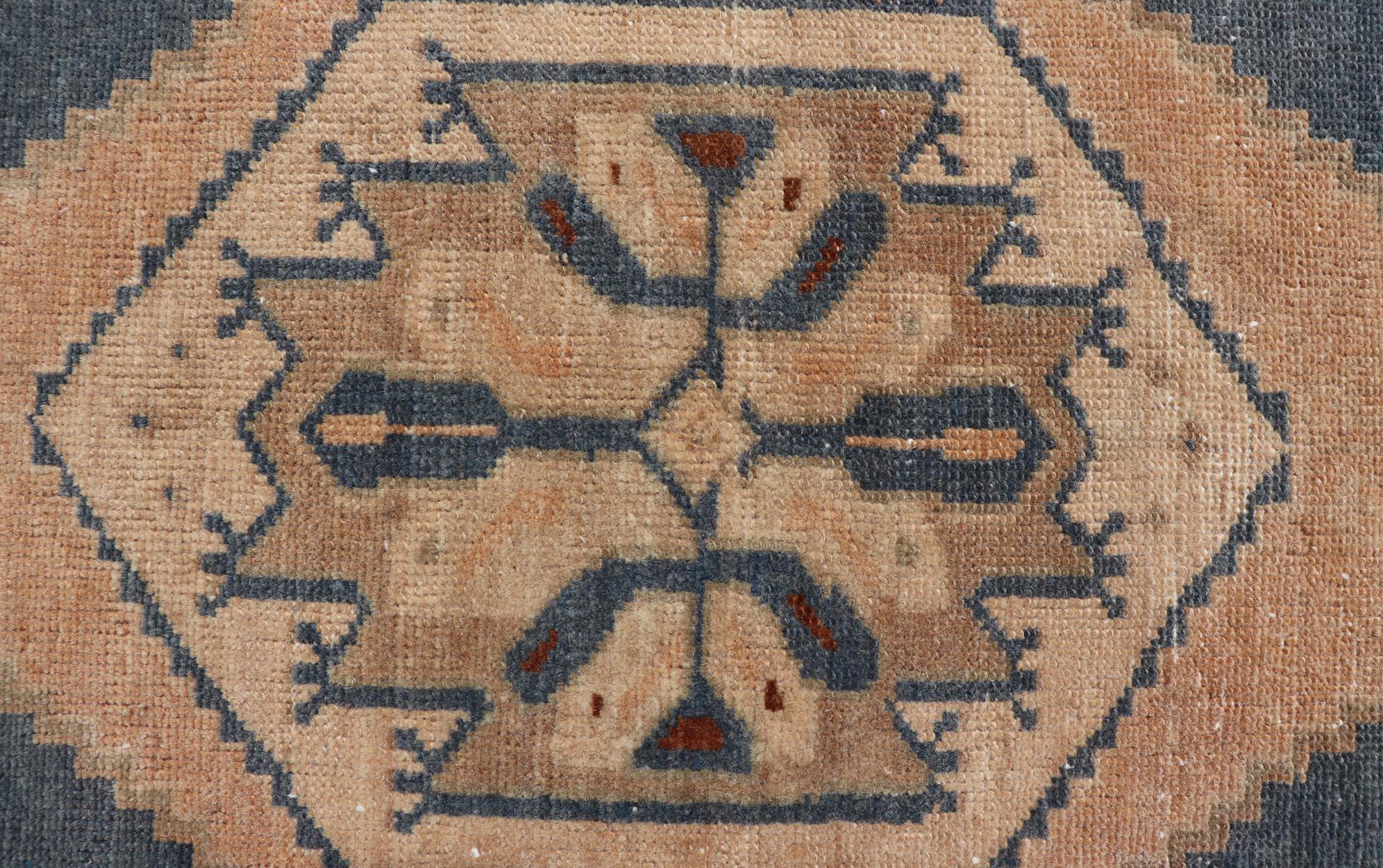 Vintage Turkish Oushak Rug with All-Over Sub-Geometric Medallion Design In Good Condition In Atlanta, GA
