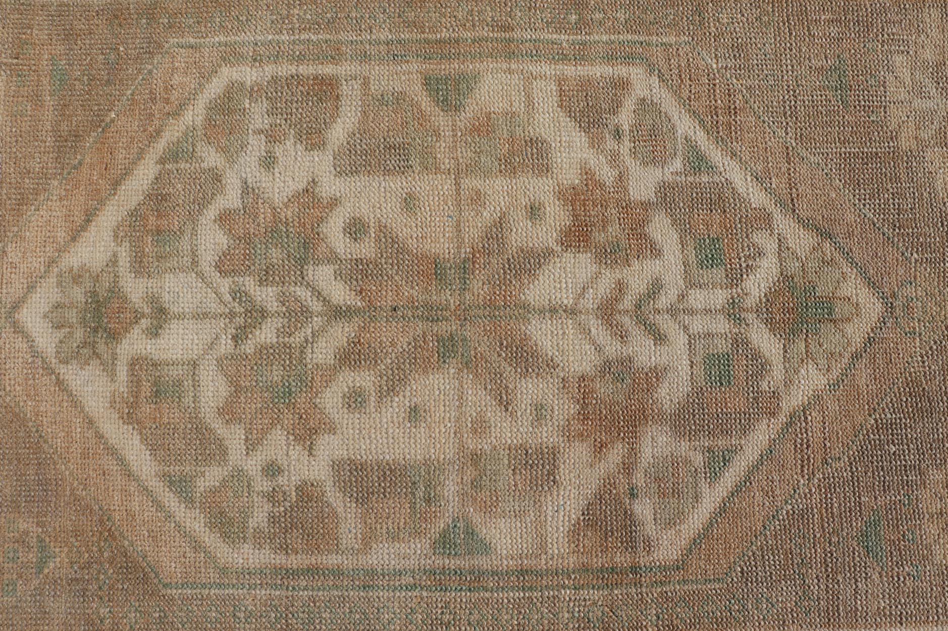 Vintage Turkish Oushak Rug with All-Over Sub-Geometric Medallion Design For Sale 1
