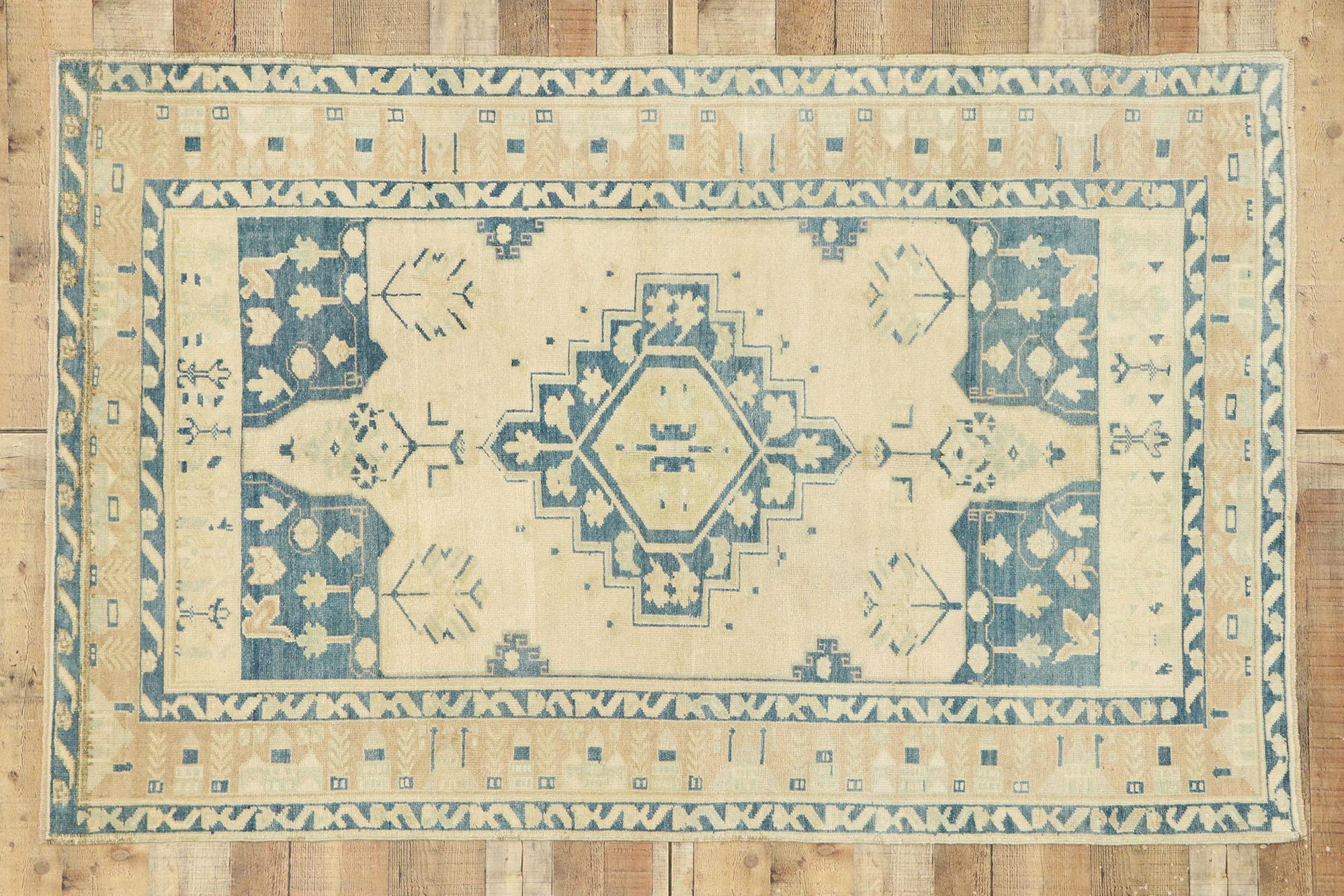 Vintage Turkish Oushak Rug with American Craftsman Style For Sale 2