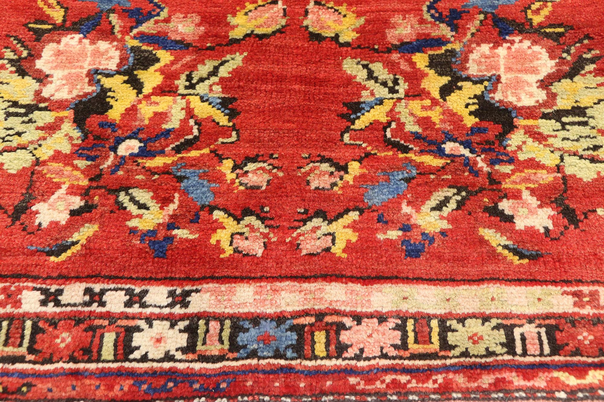Vintage Turkish Oushak Rug with Bessarabian Floral Chintz Style In Good Condition In Dallas, TX