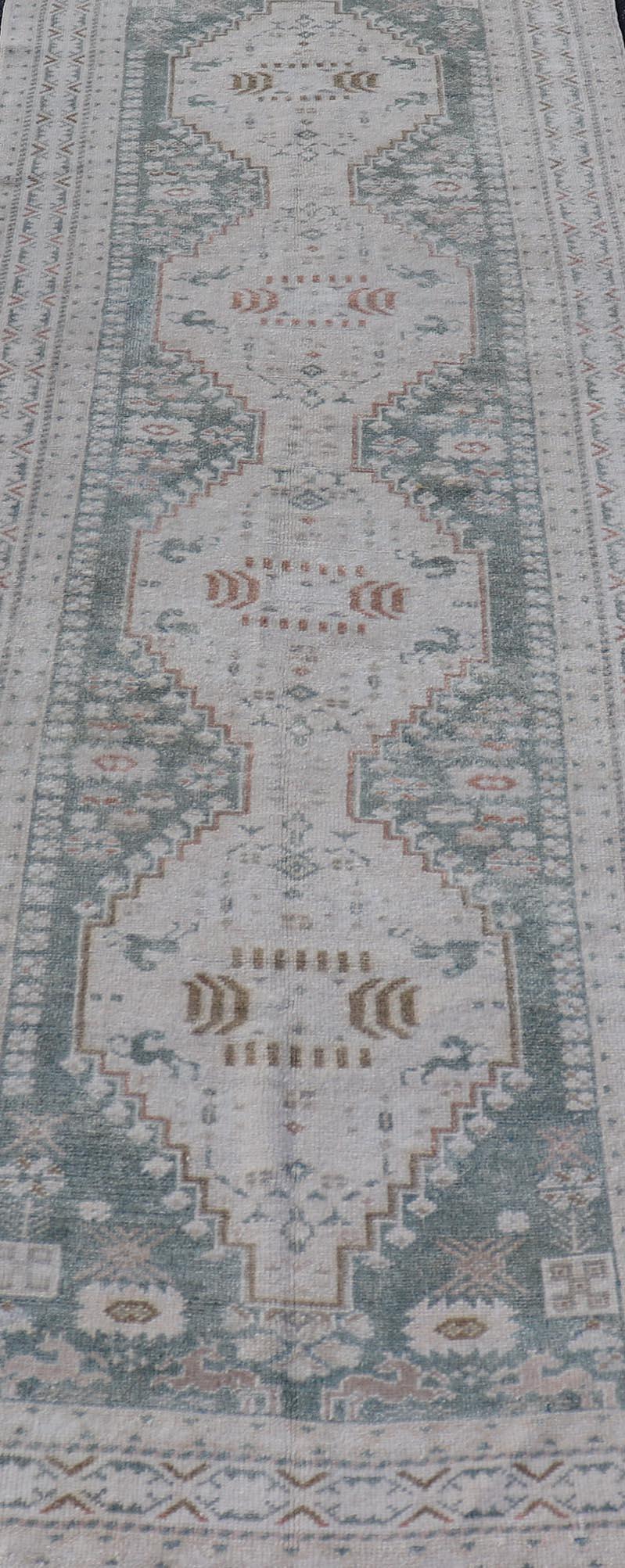 Vintage Turkish Oushak Rug with Central Medallions in Cream and Light Green For Sale 3