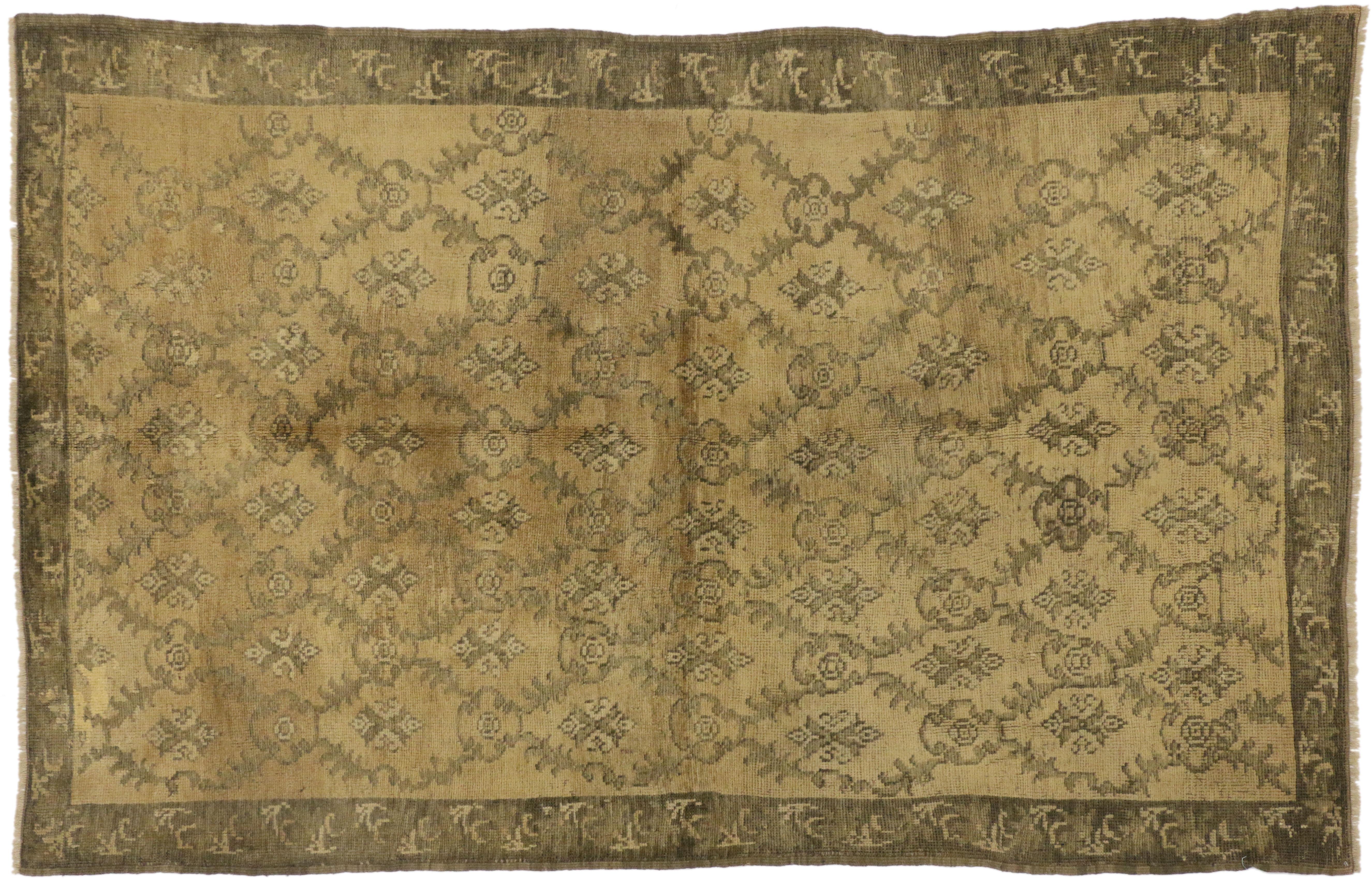 Hand-Knotted Vintage Turkish Oushak Rug with Empire Regency Style and Golden Colors For Sale