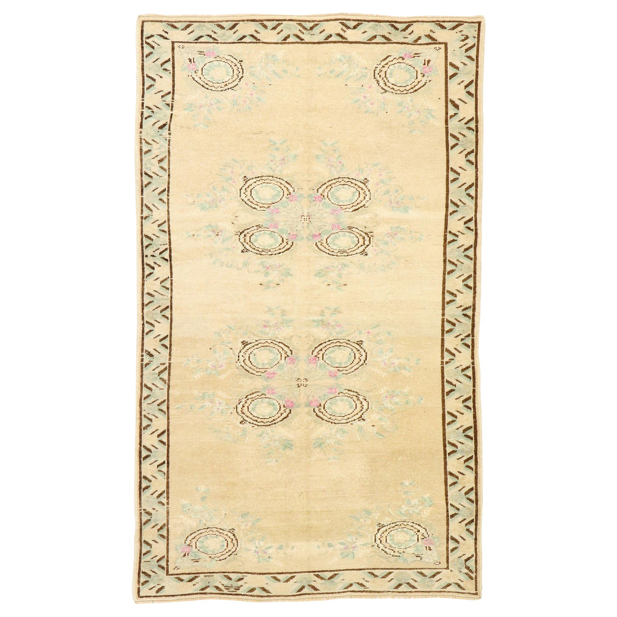 Vintage Turkish Oushak Rug with English Country Cottage Style For Sale