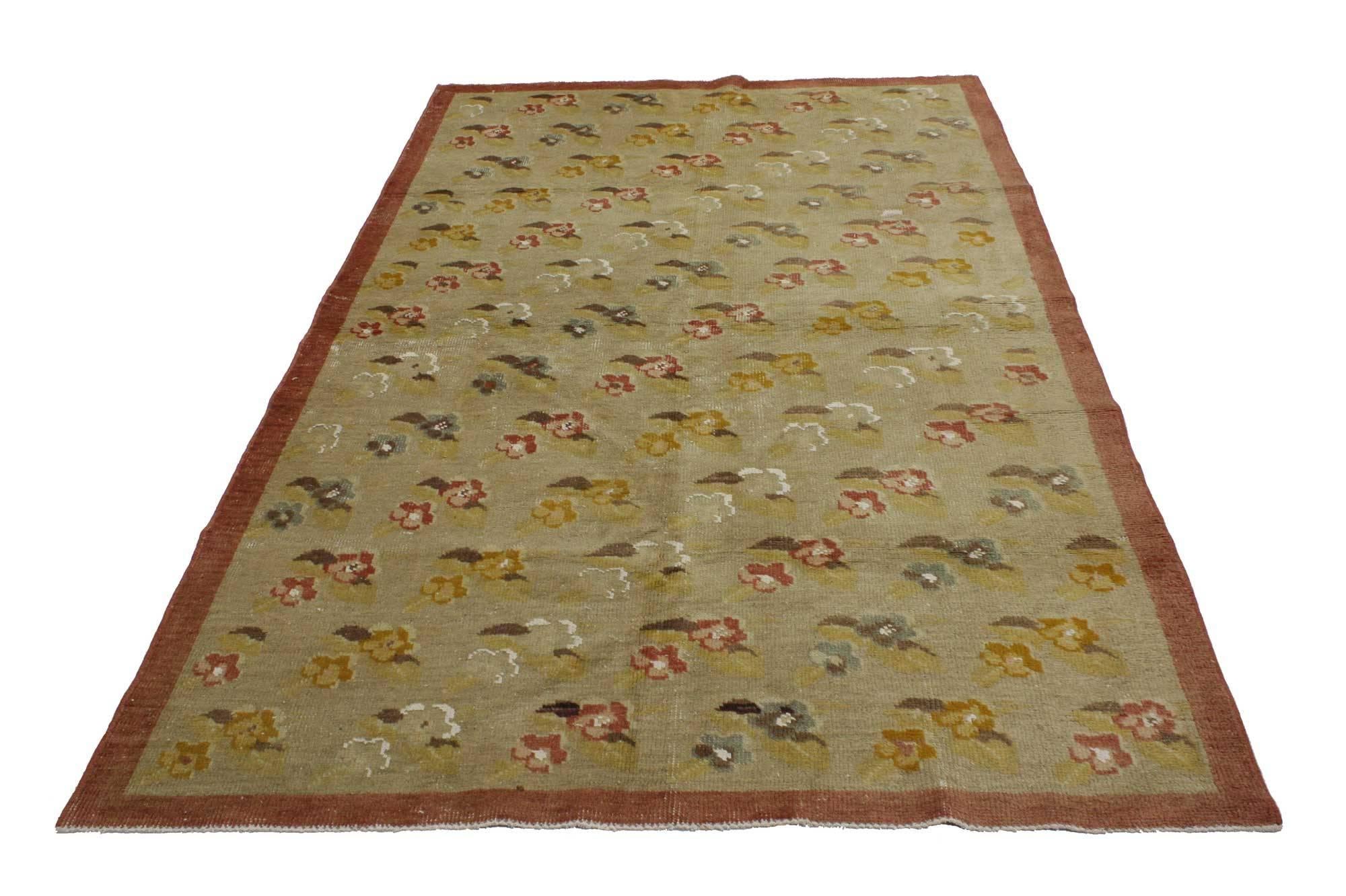 51703,  Vintage Turkish Oushak Rug with English Country or Swedish Farmhouse Style,  04'07 x 07'04. This charming vintage Oushak rug with Farmhouse style features an ecru field of blossoms organized in diagonal rows of terra cotta, burnt orange,