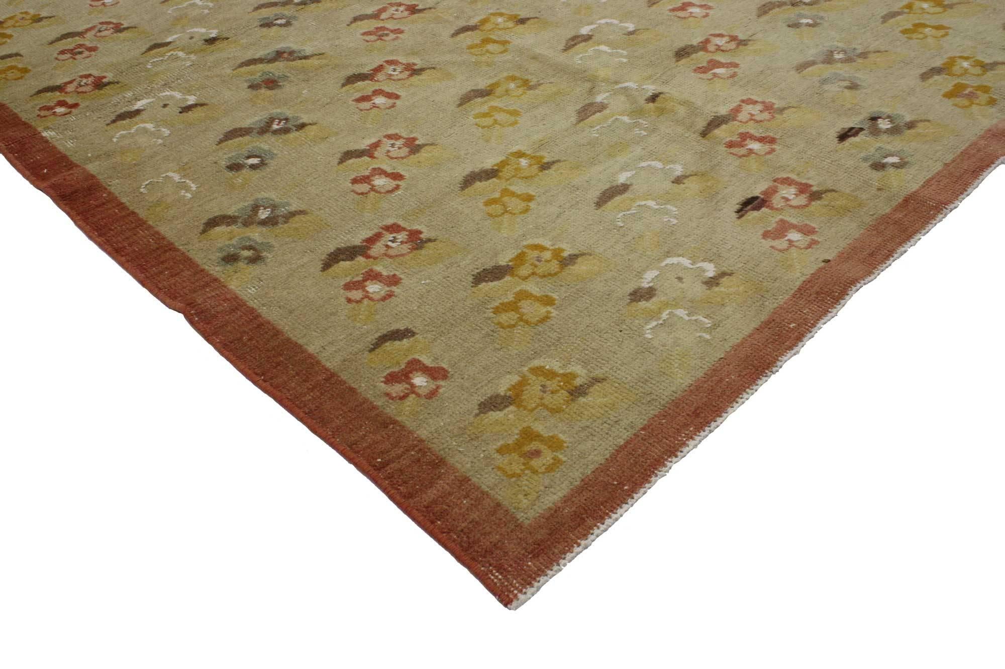 Modern Vintage Turkish Oushak Rug with Flower Pattern in Farmhouse Style For Sale
