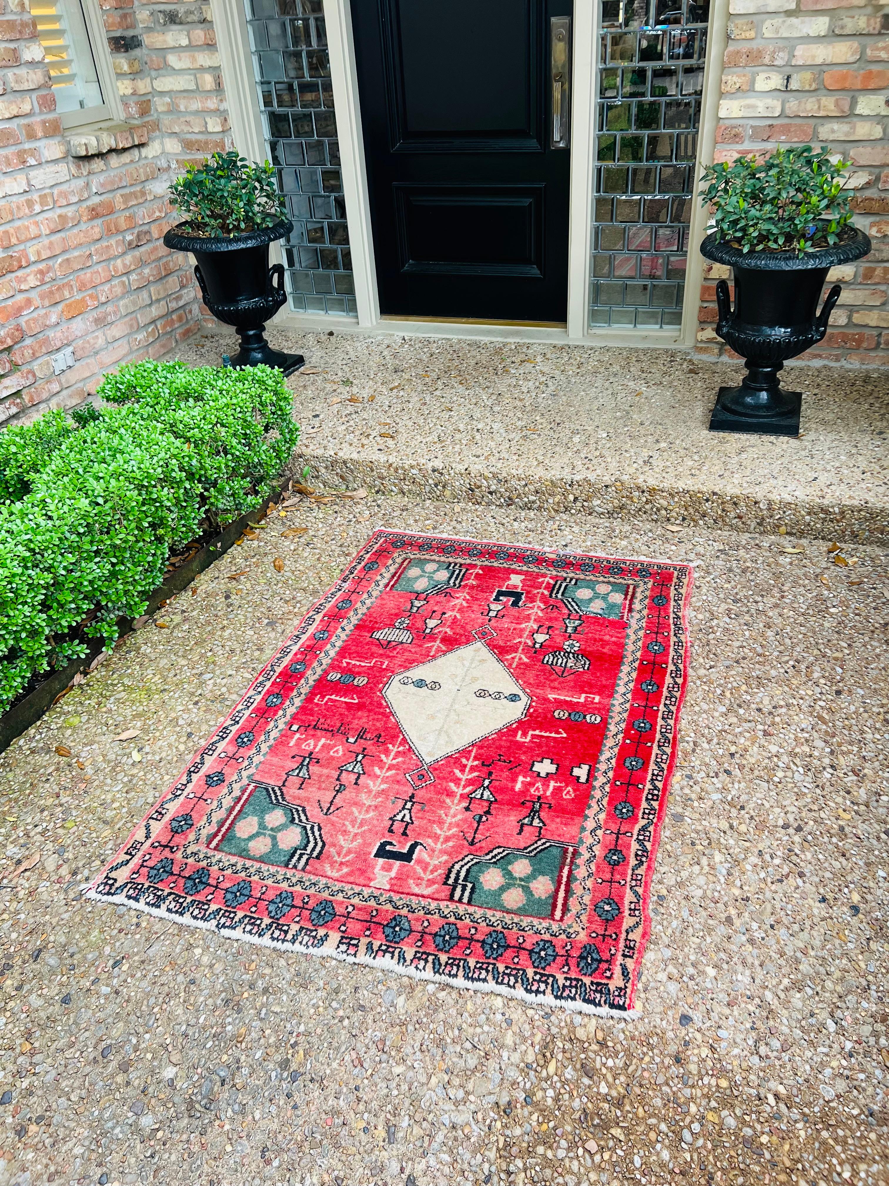 West Asian Vintage Turkish Oushak Rug With Framed Rosette Border For Sale