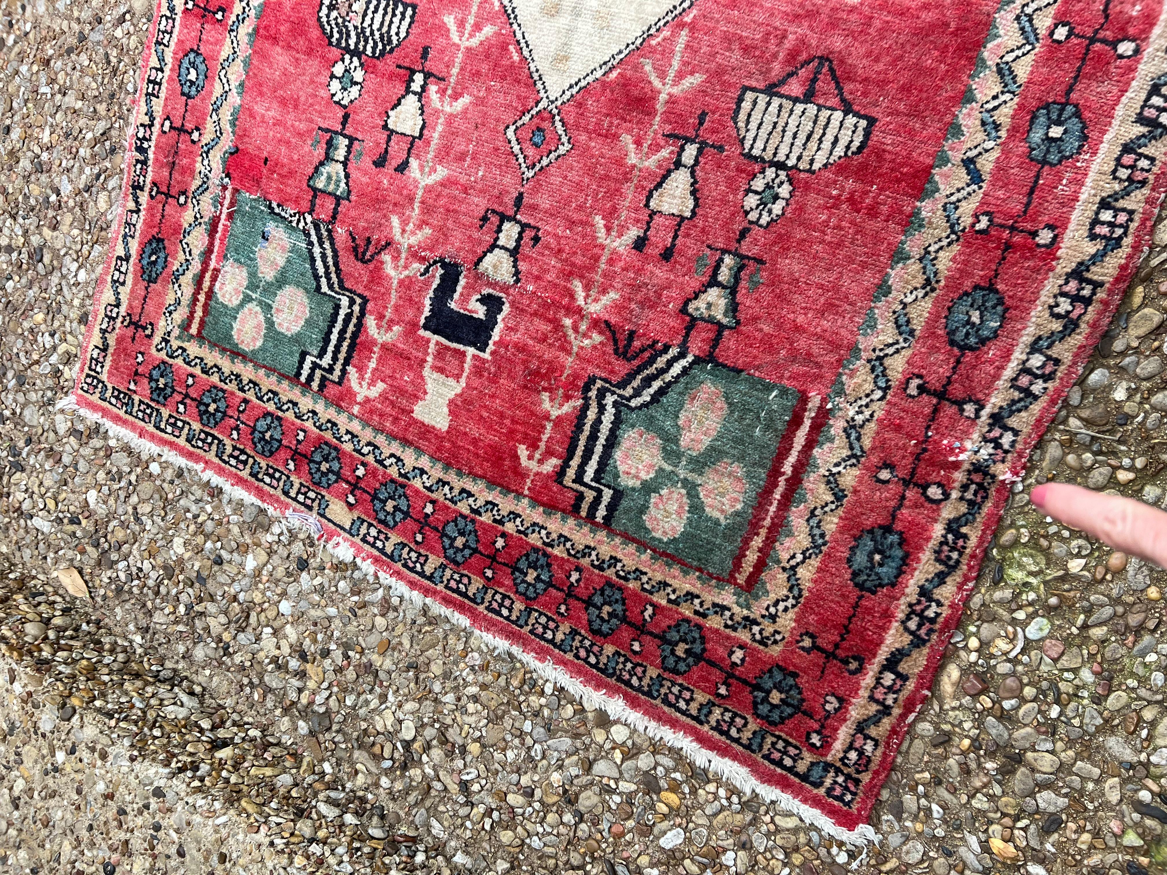 Wool Vintage Turkish Oushak Rug With Framed Rosette Border For Sale