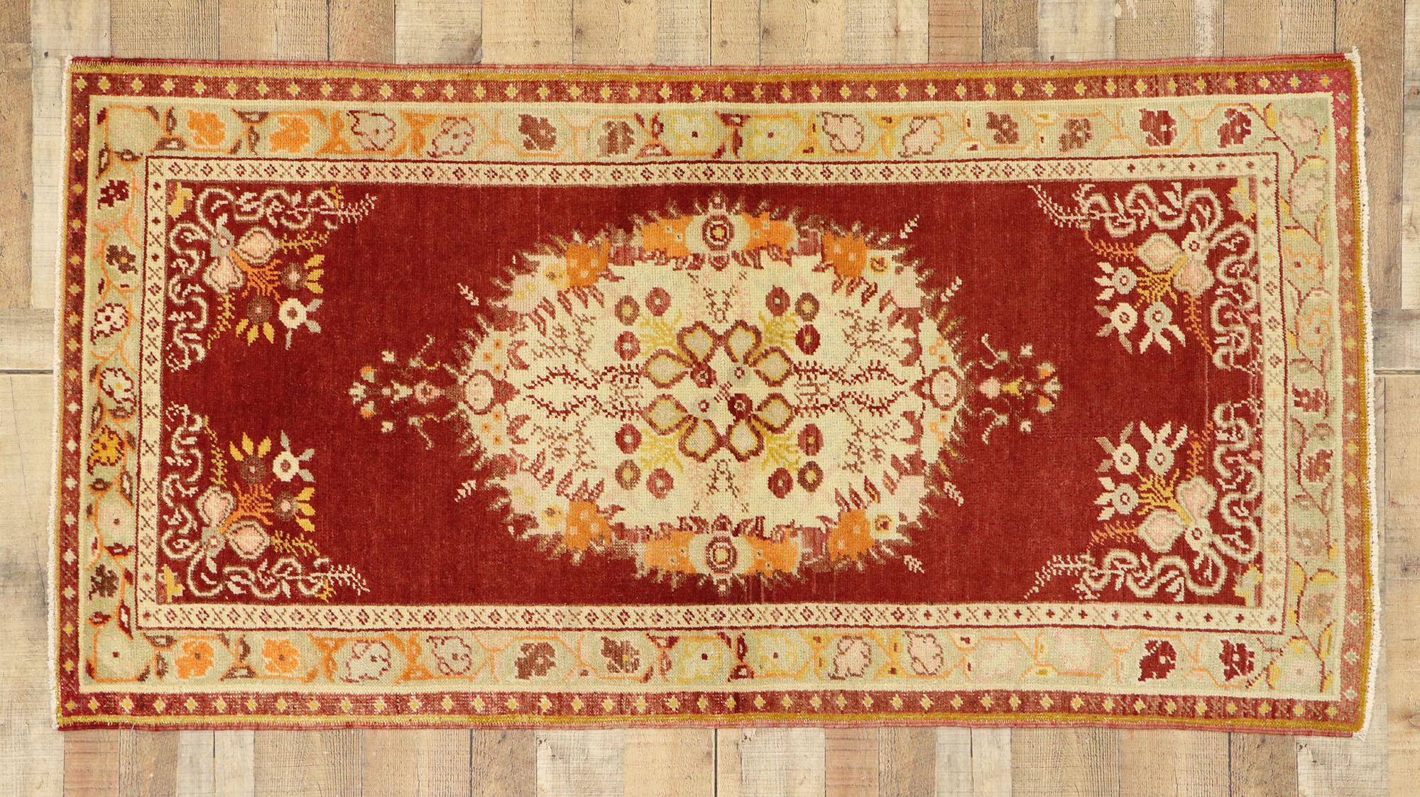 Vintage Turkish Oushak Rug with French Rococo Style, Kitchen, Foyer or Entry Rug For Sale 1