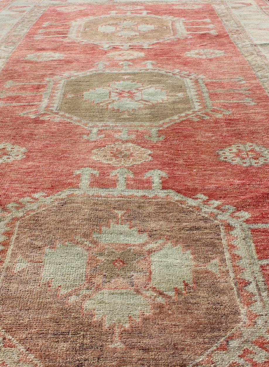Vintage Turkish Oushak Rug with Geometric Medallions For Sale 3