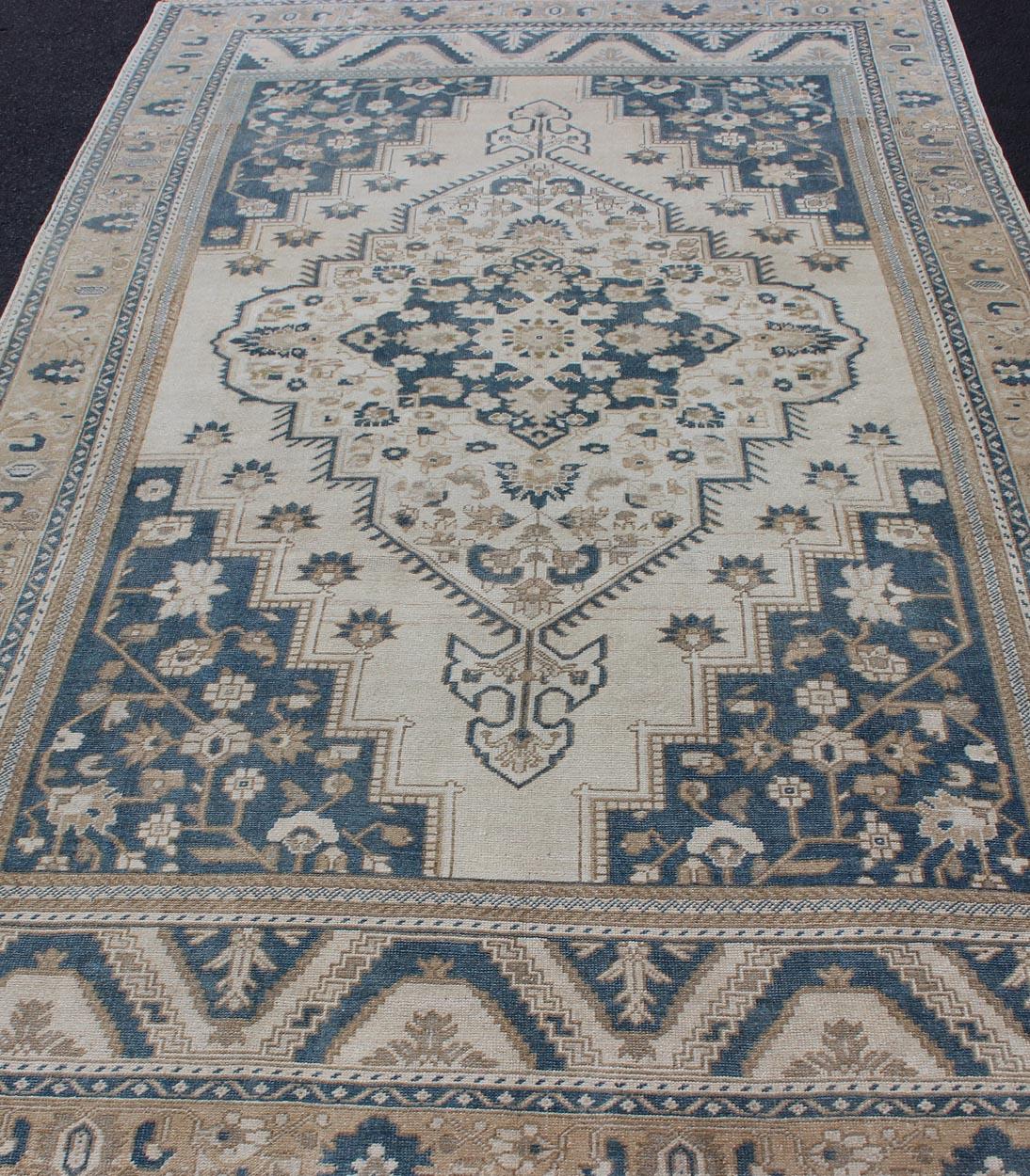 Vintage Turkish Oushak Rug with Geometric Design in Blue, Taupe and Sand For Sale 4