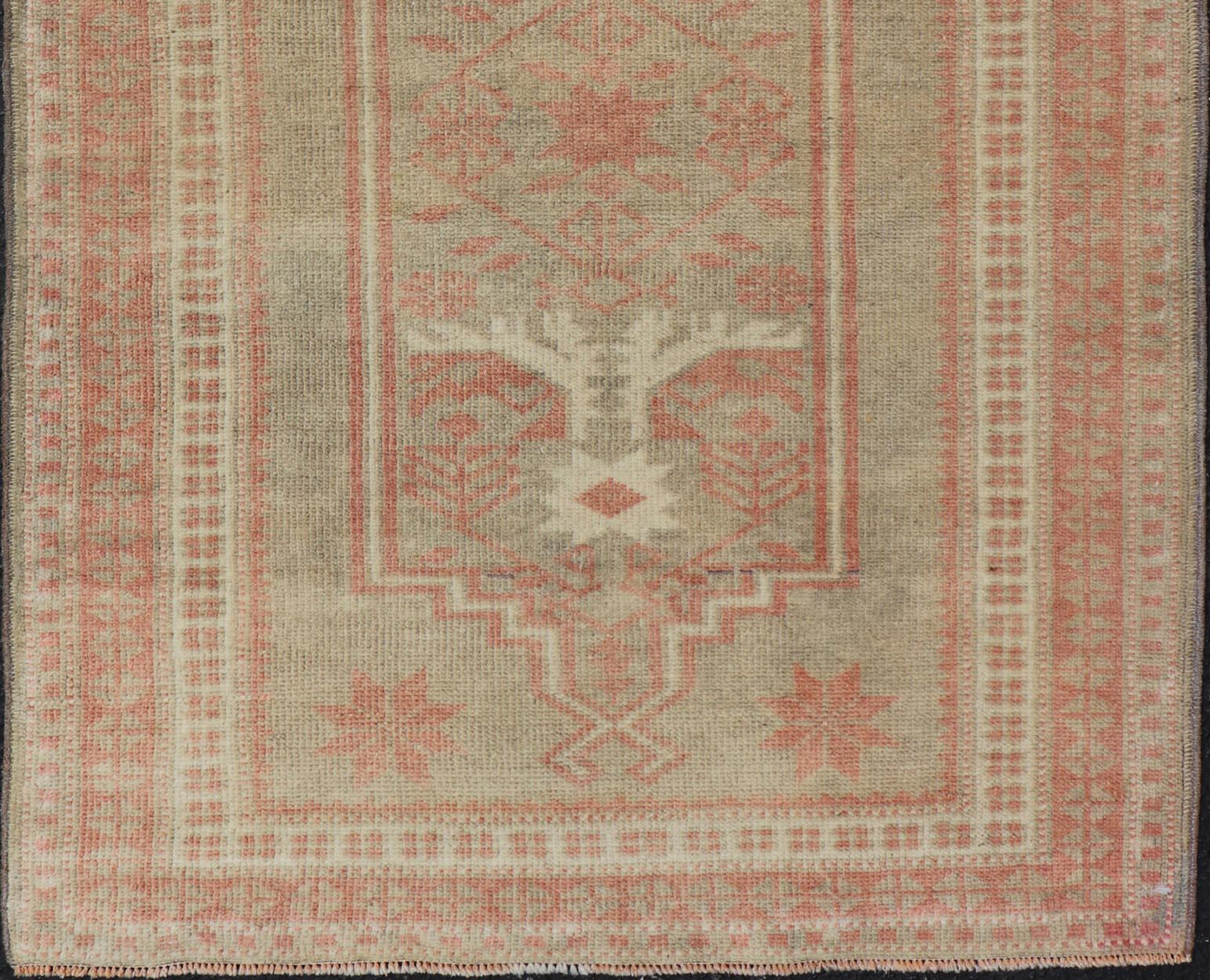 Vintage Turkish Oushak Rug with Geometric Design in Soft Red, and Light Green  In Good Condition For Sale In Atlanta, GA