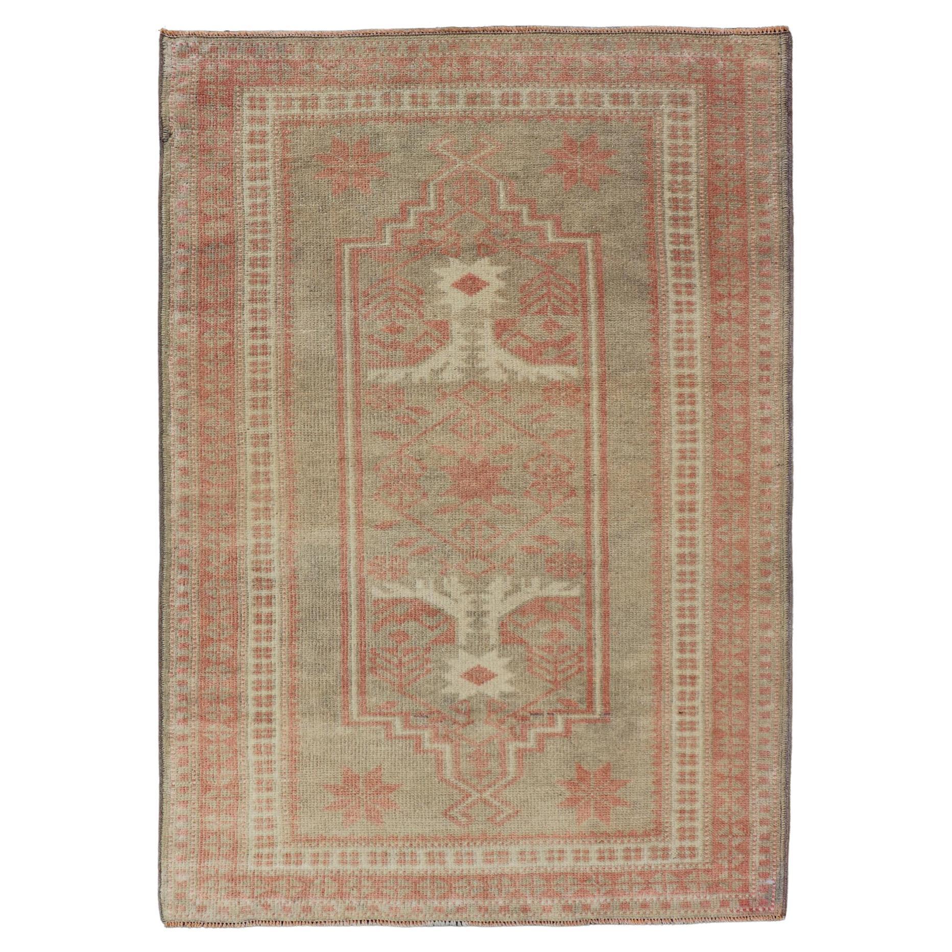 Vintage Turkish Oushak Rug with Geometric Design in Soft Red, and Light Green 
