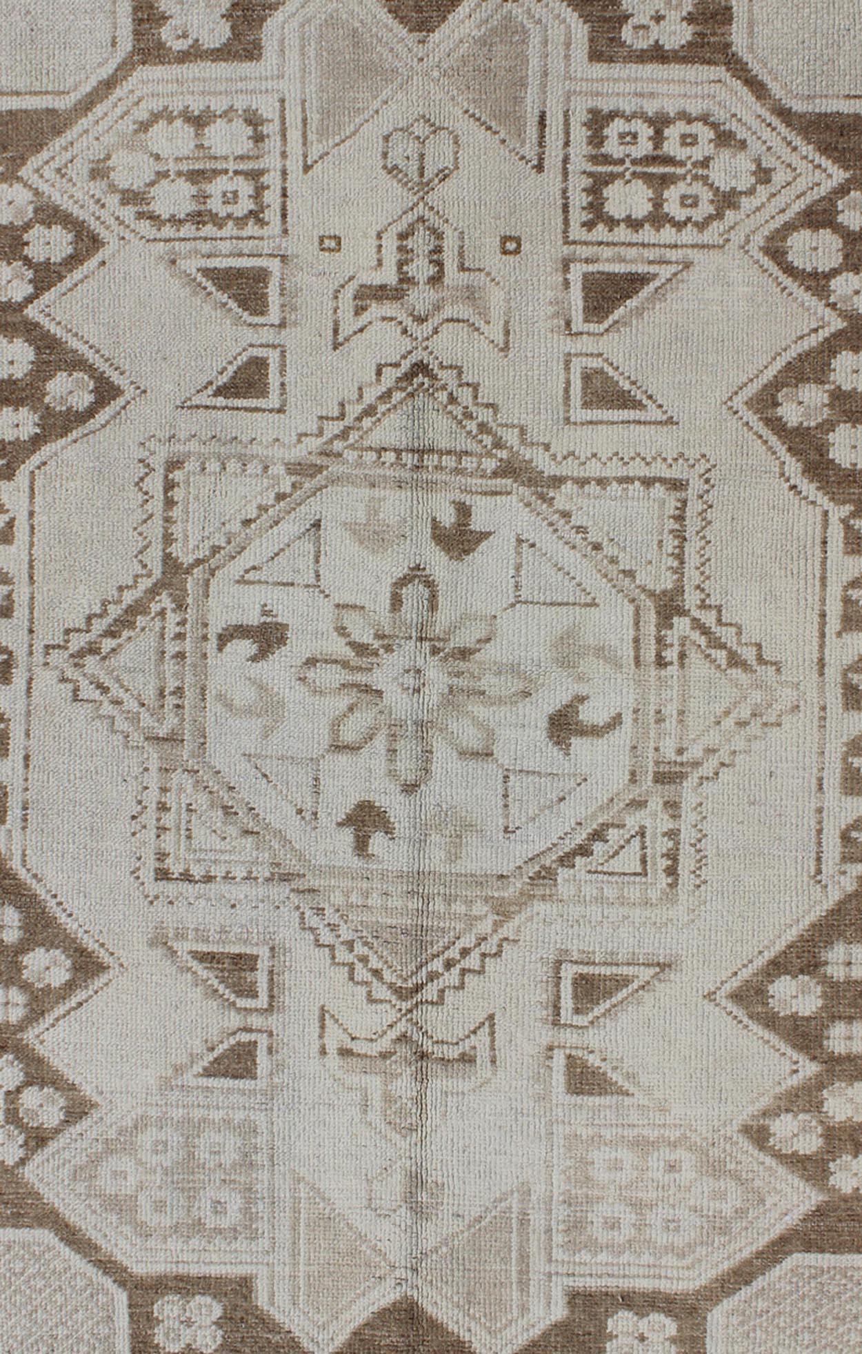 Wool Vintage Turkish Oushak Rug with Intricate Geometric Motifs 3'11 x 5'7 For Sale