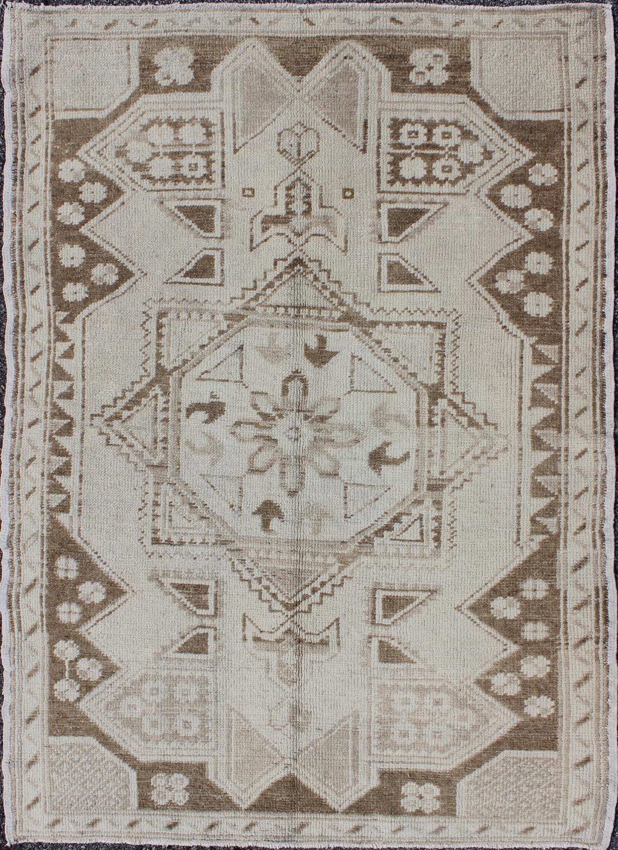 Vintage Turkish Oushak Rug with Intricate Geometric Motifs 3'11 x 5'7