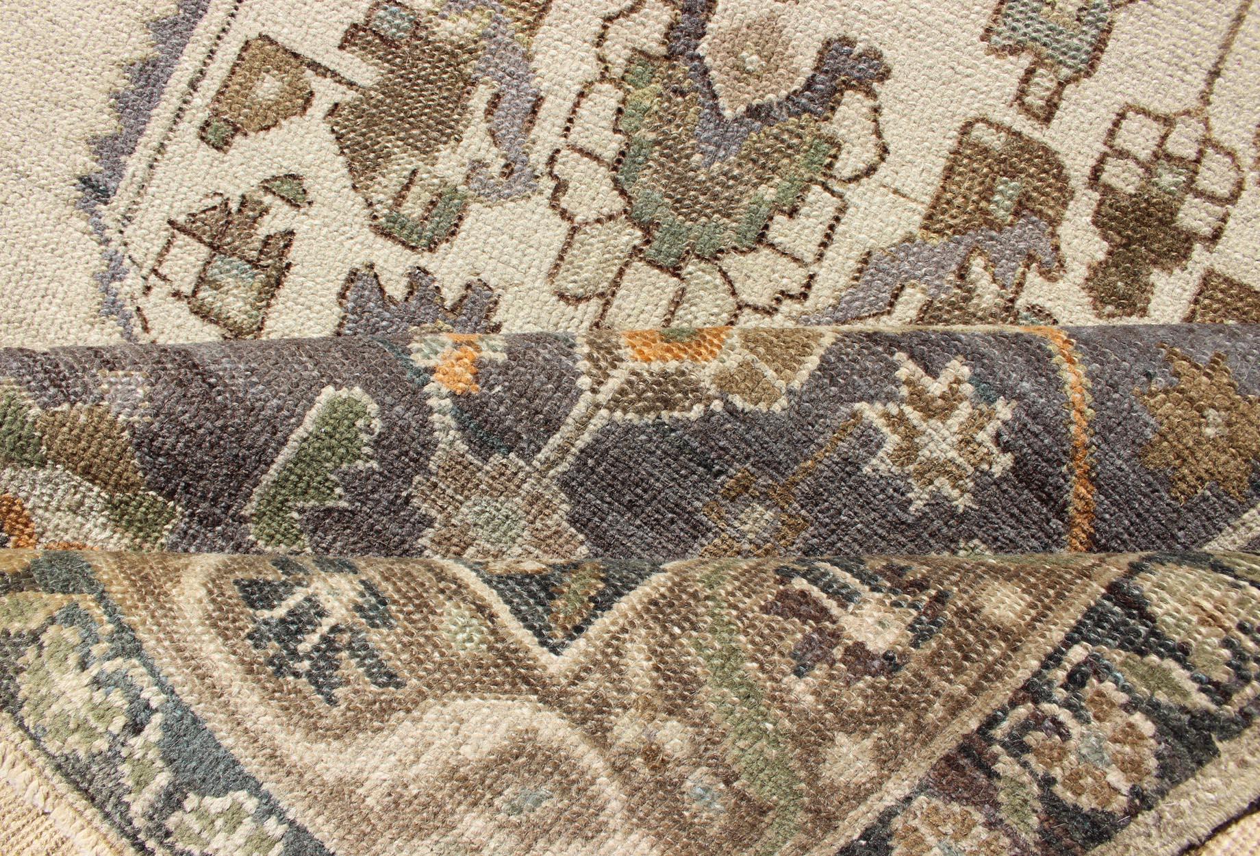 Vintage Türkisch Oushak Teppich mit Elfenbein Feld und Deep Lavendel und Sage4'9 x 9'10 im Angebot 4
