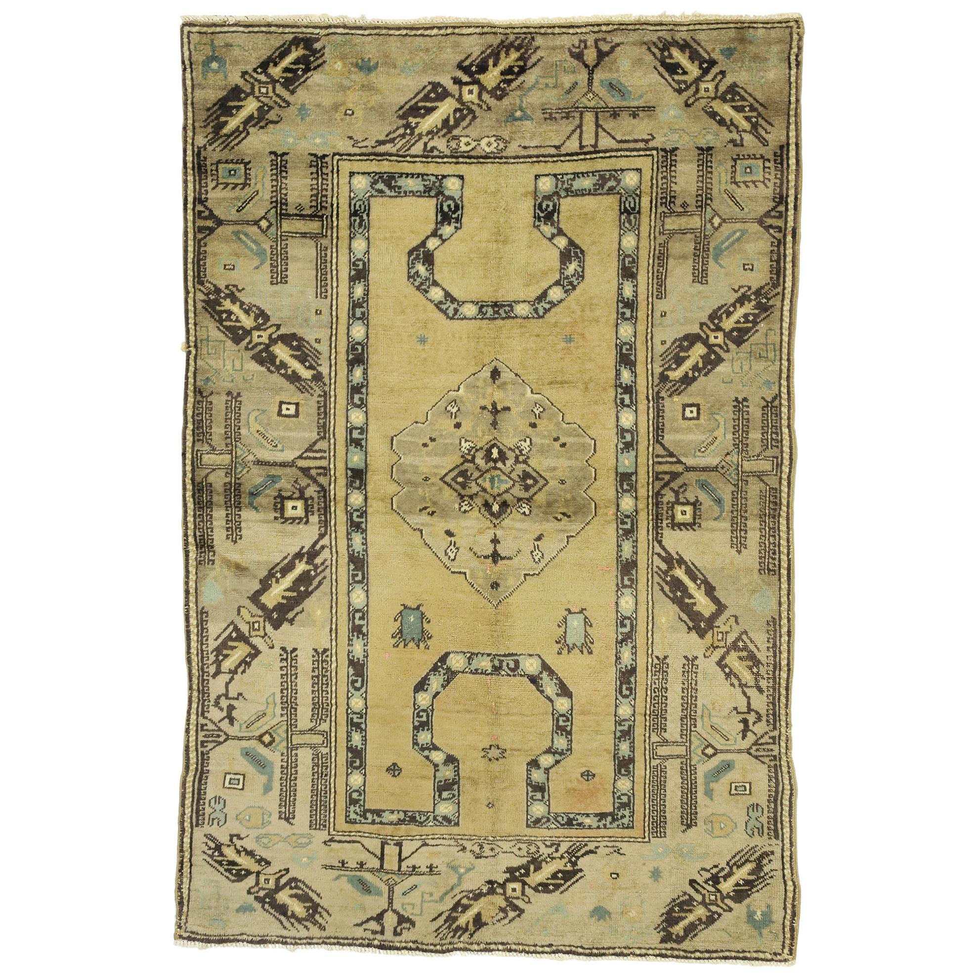 Vintage Turkish Oushak Rug with Late Victorian Style