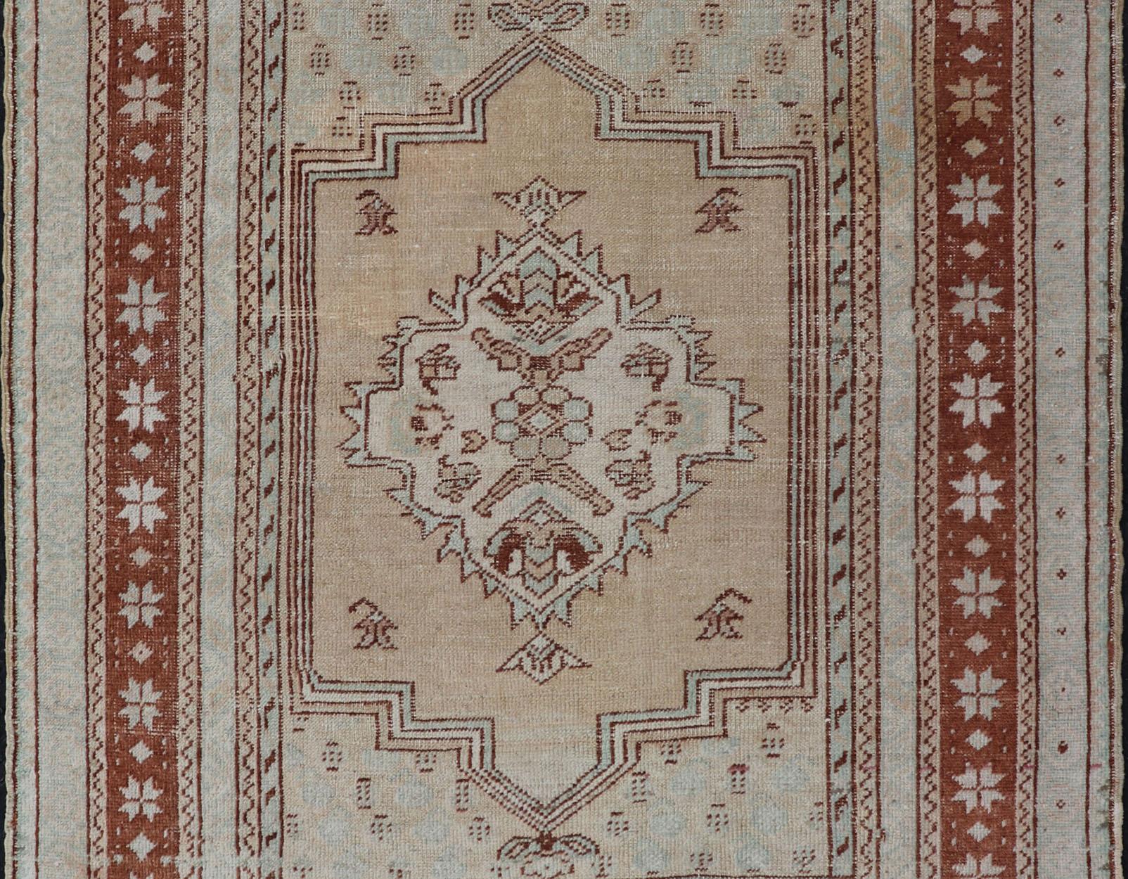 Vintage Turkish Oushak Rug with Medallion Design in Camel, Taupe, and Light Blue In Good Condition For Sale In Atlanta, GA